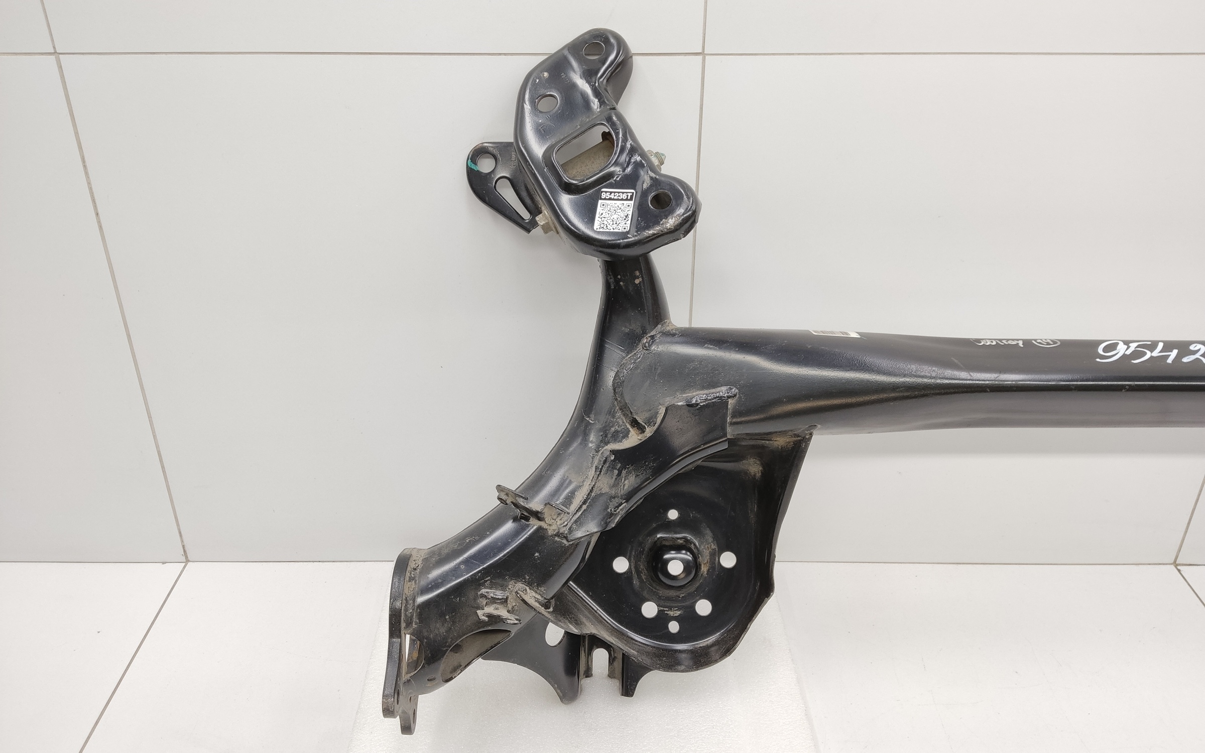 Балка задняя Geely Coolray Restail