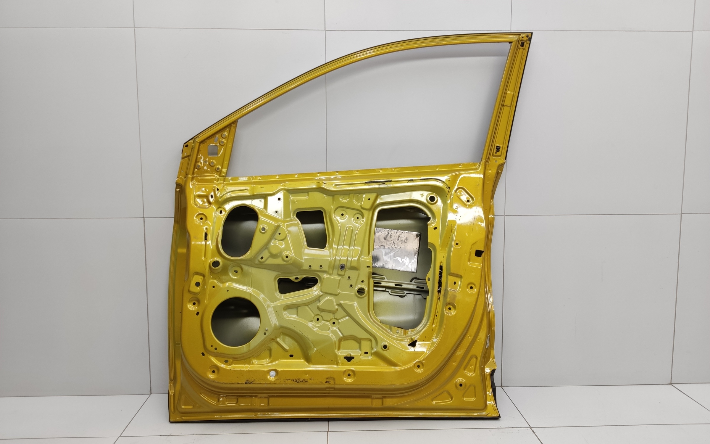 Дверь передняя правая Geely Coolray