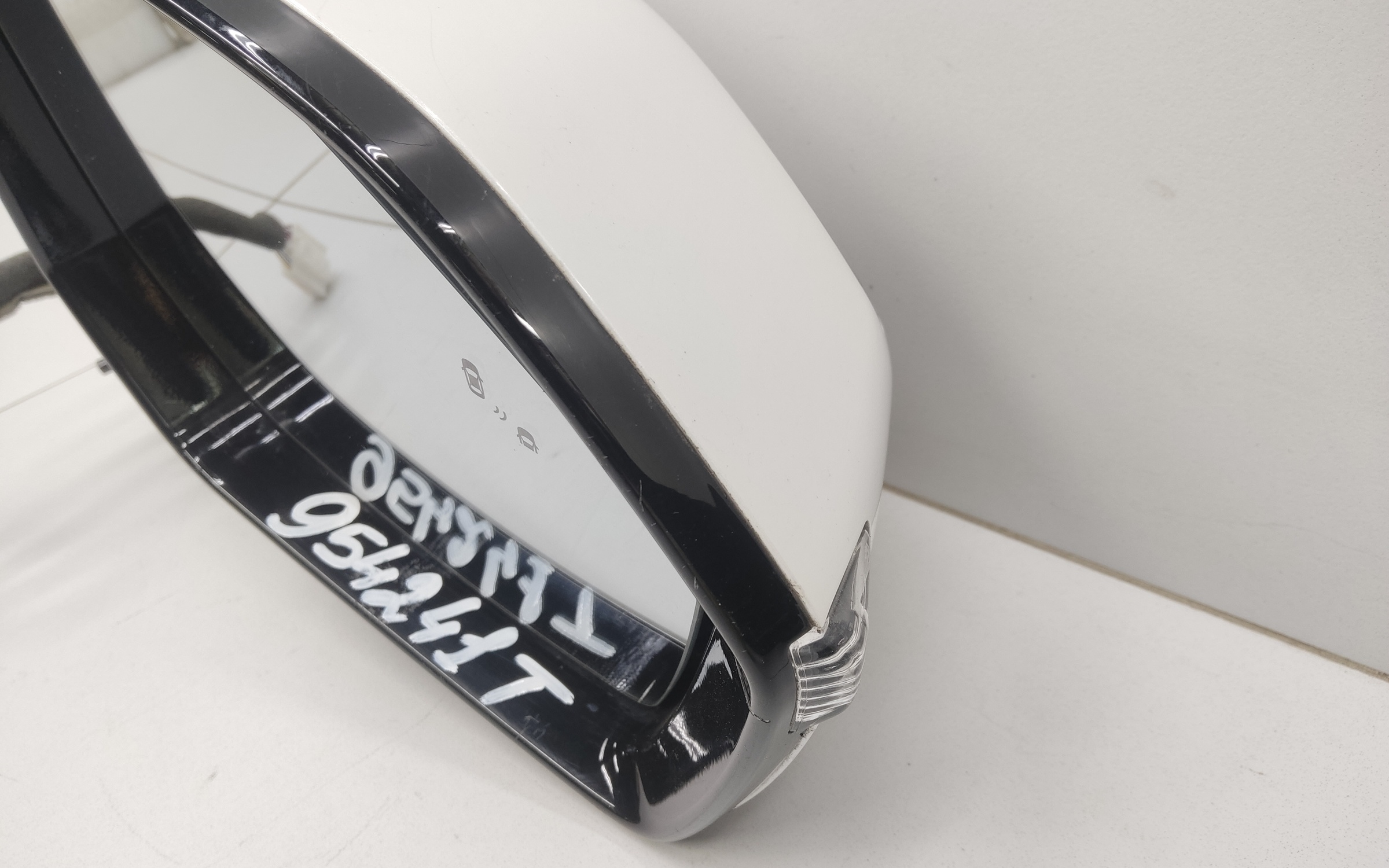 Зеркало правое Hyundai Palisade 9+1 контактов