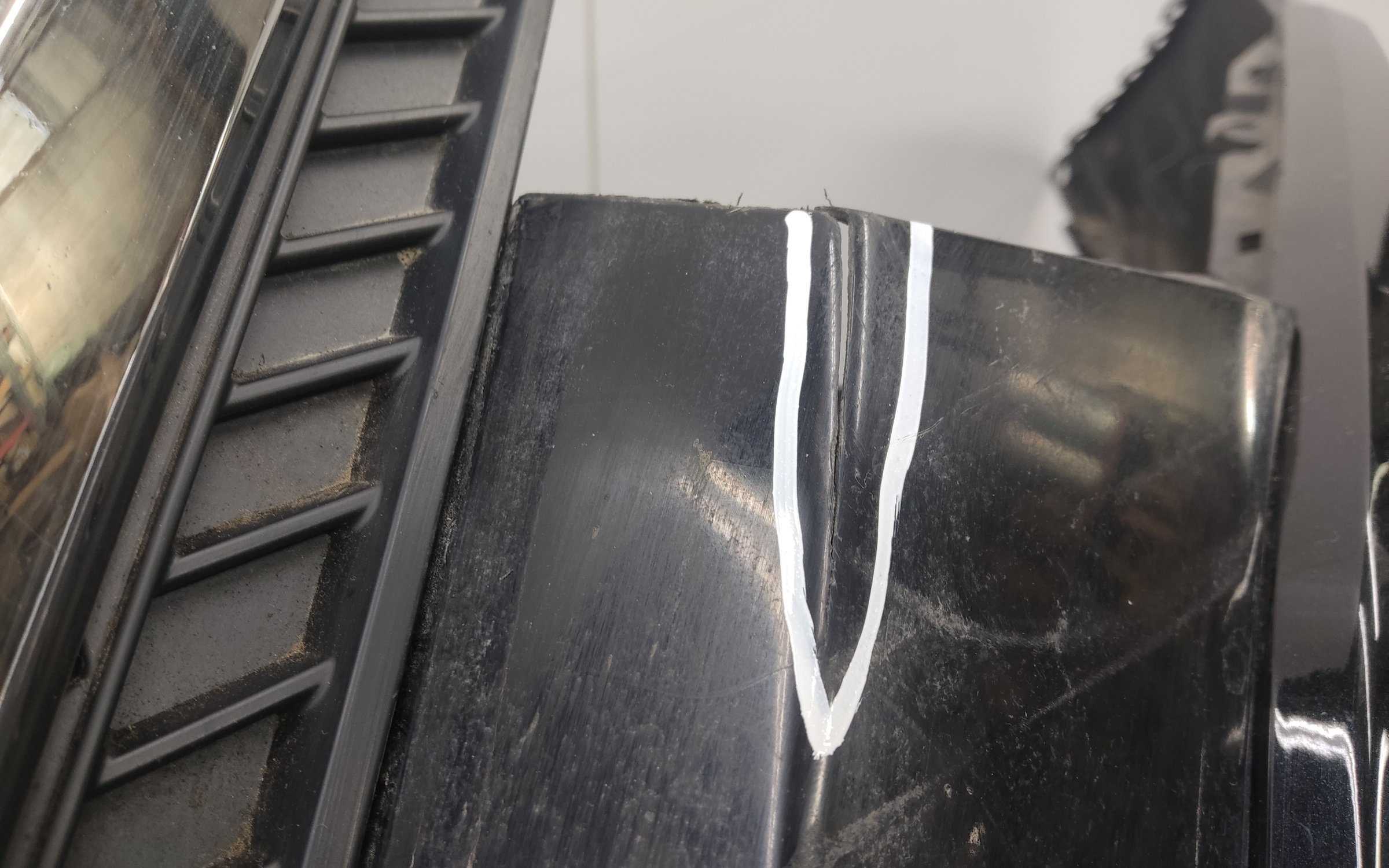 Бампер передний Nissan X-Trail T32 Restail