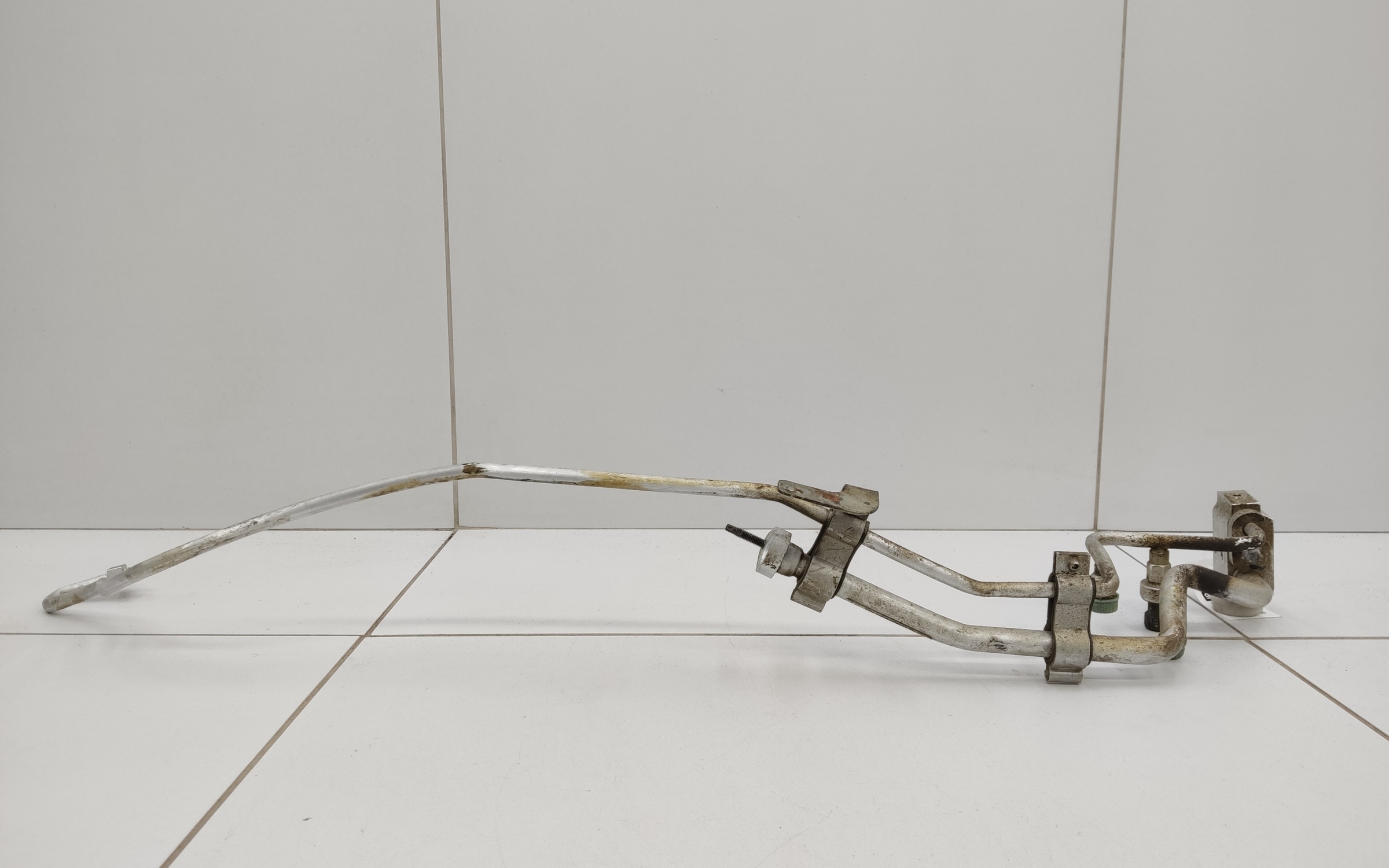 Трубка кондиционера Lada Granta