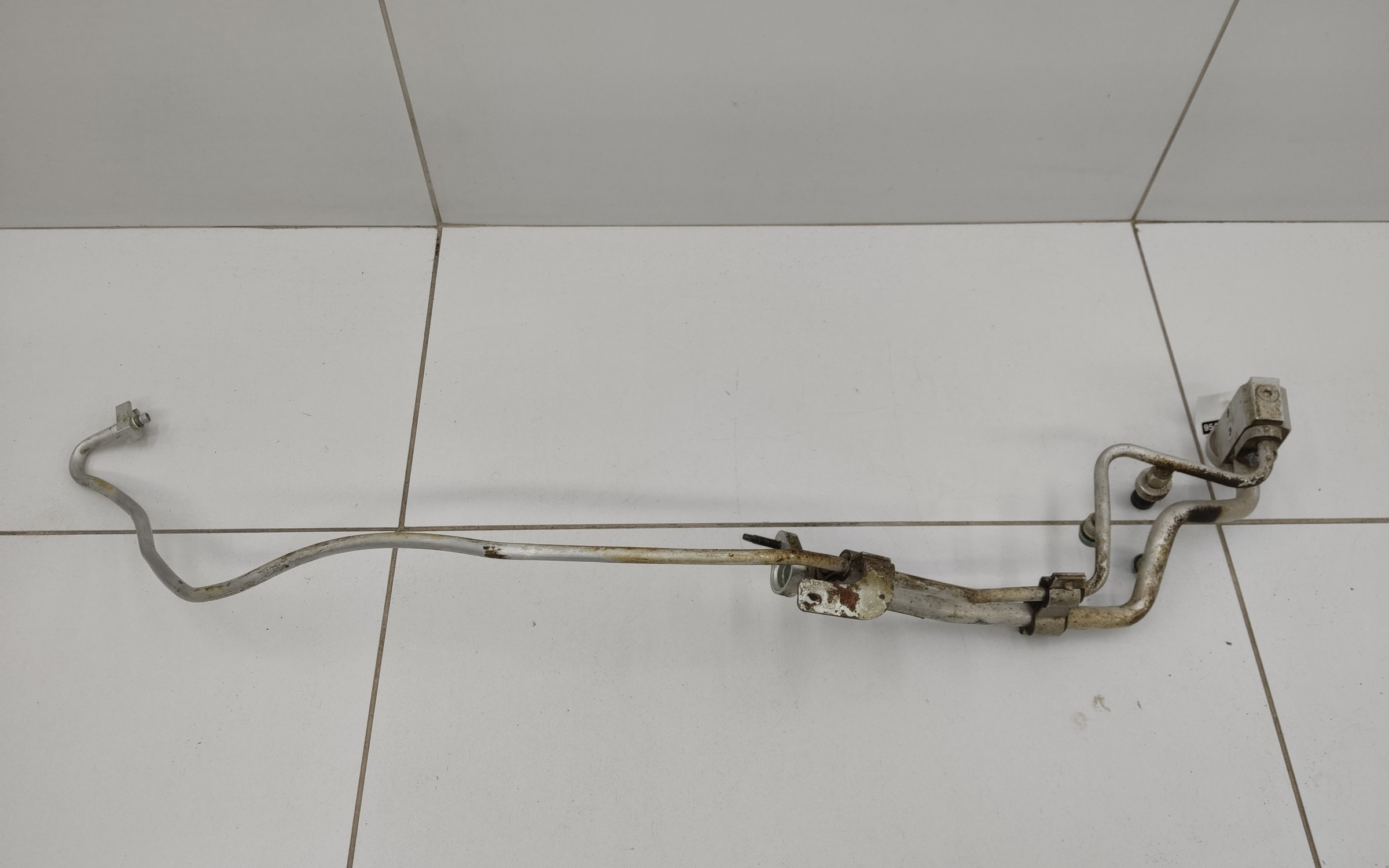 Трубка кондиционера Lada Granta