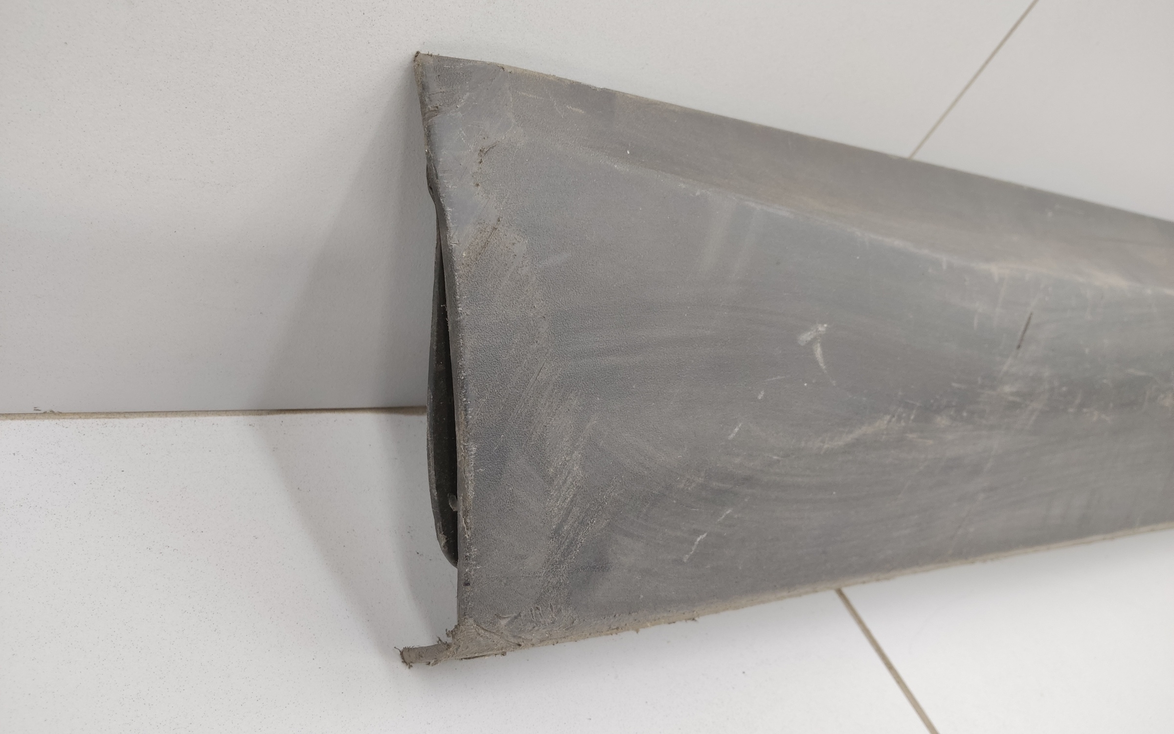 Накладка двери передней левой Skoda Kodiaq