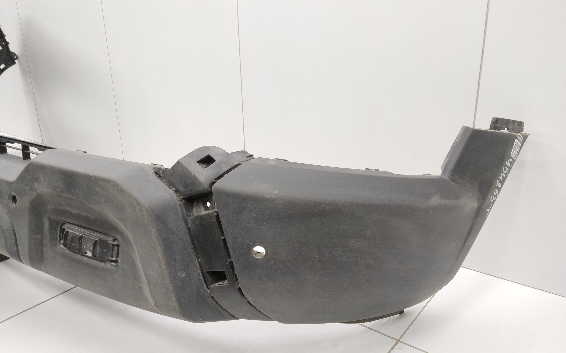 Бампер передний центральная часть Jac T9