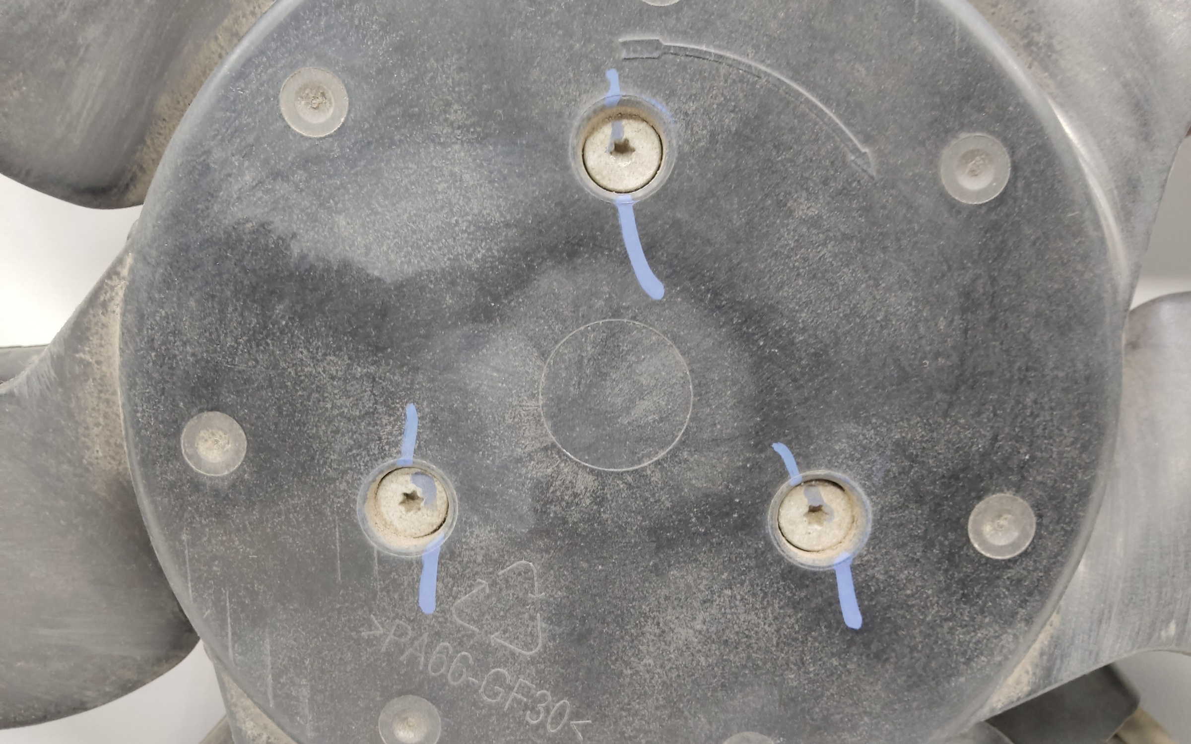 Диффузор вентилятора радиатора Chery Tiggo 8