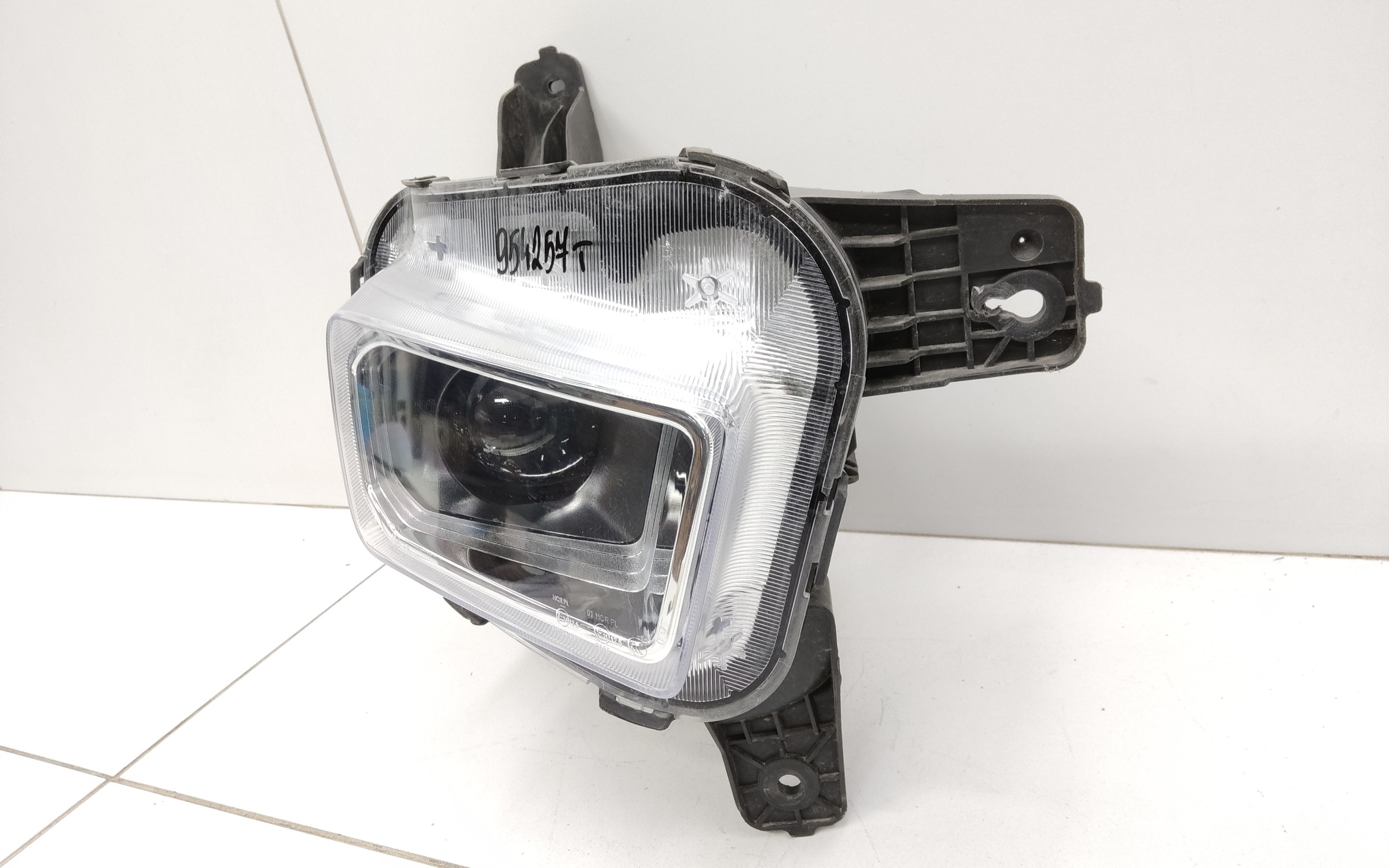 Фара ДХО передняя правая Jac T9 LED