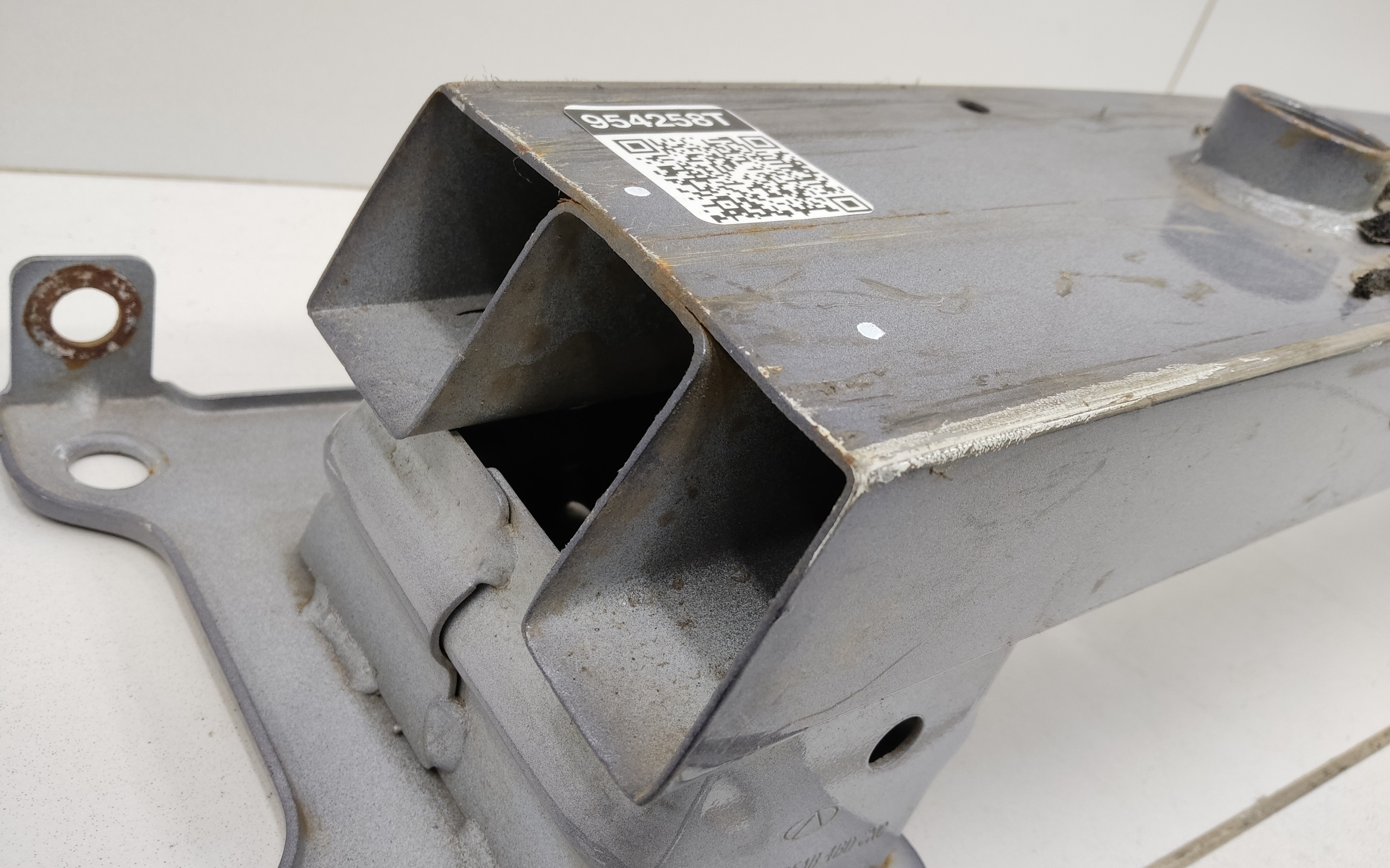 Усилитель переднего бампера Chery Tiggo 8 Pro Max