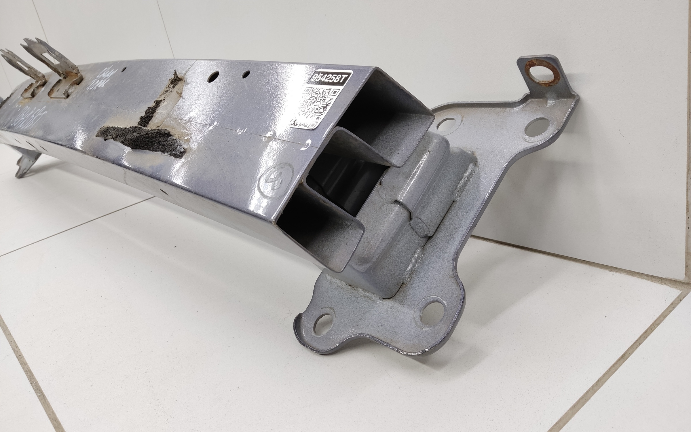 Усилитель переднего бампера Chery Tiggo 8 Pro Max