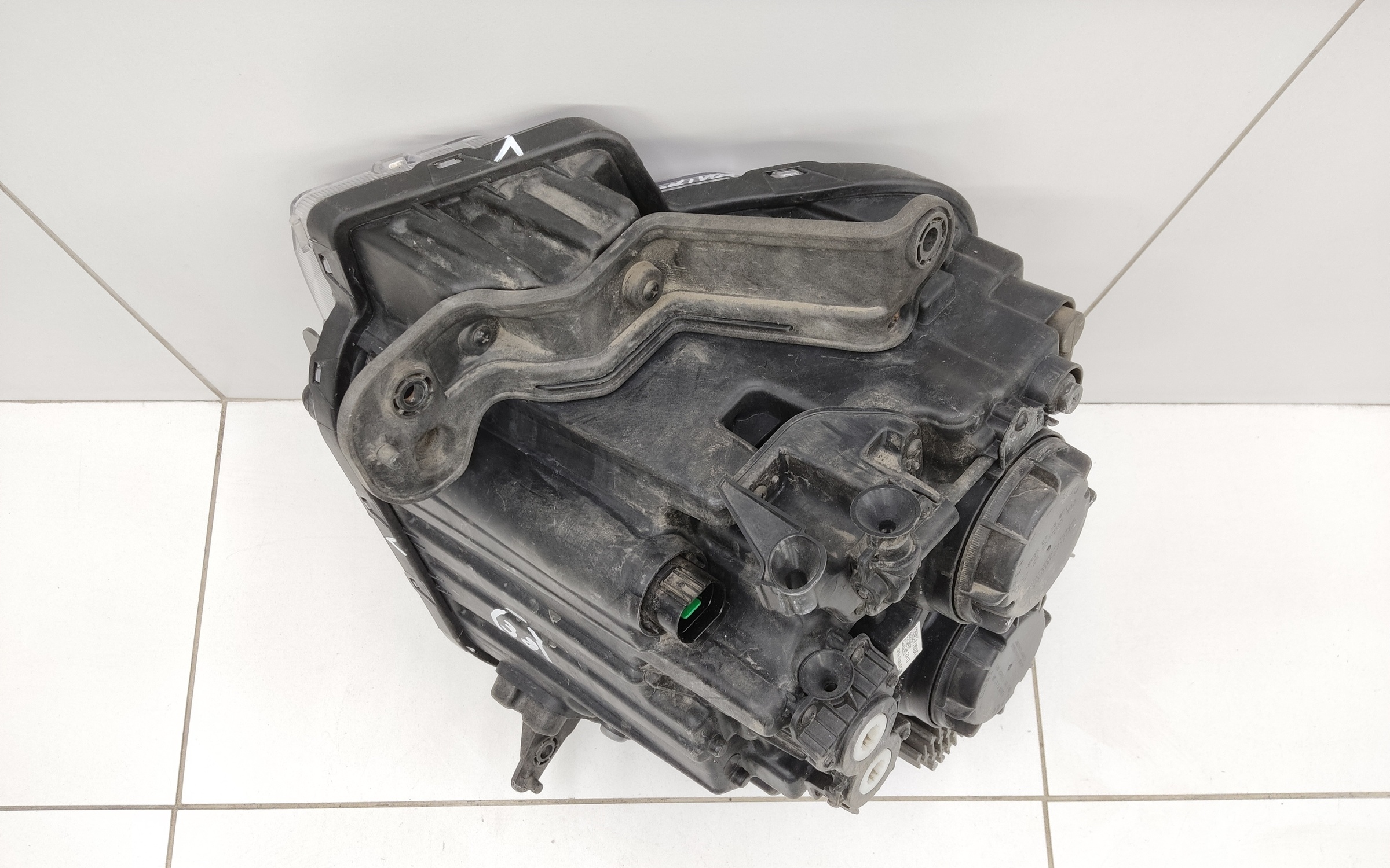 Фара передняя правая Hyundai Palisade 1 LED