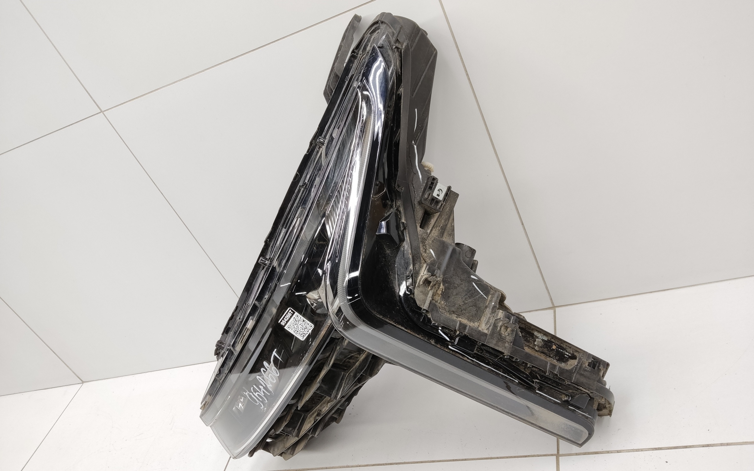 Фара передняя левая Exeed RX LED