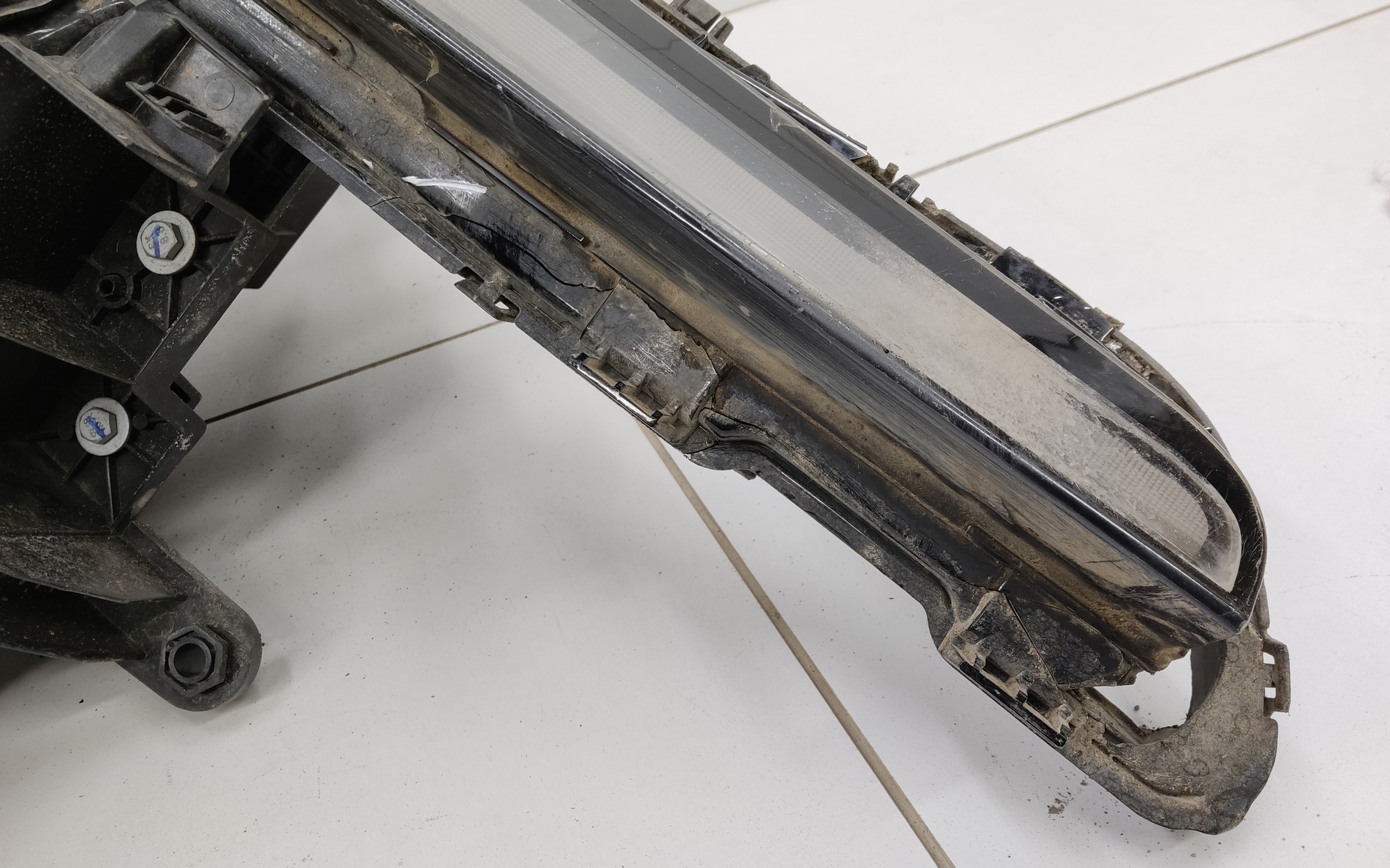 Фара передняя левая Exeed RX LED