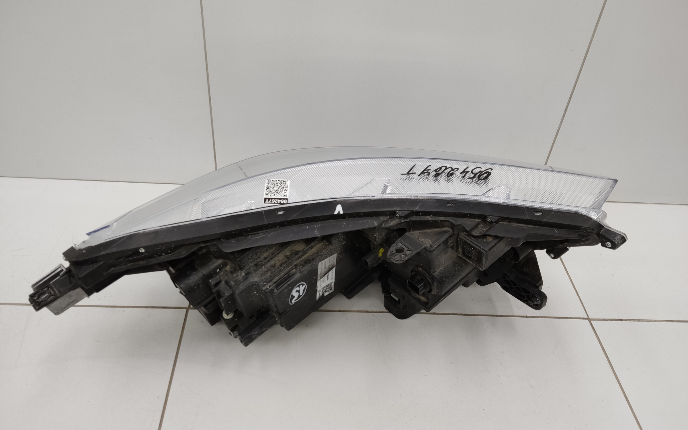 Фара передняя левая Haval M6 2 LED