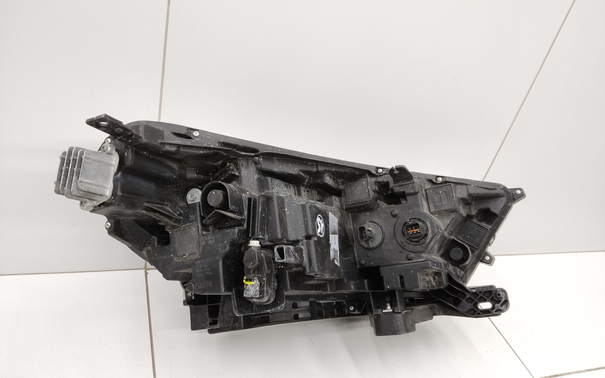 Фара передняя левая Haval M6 2 LED