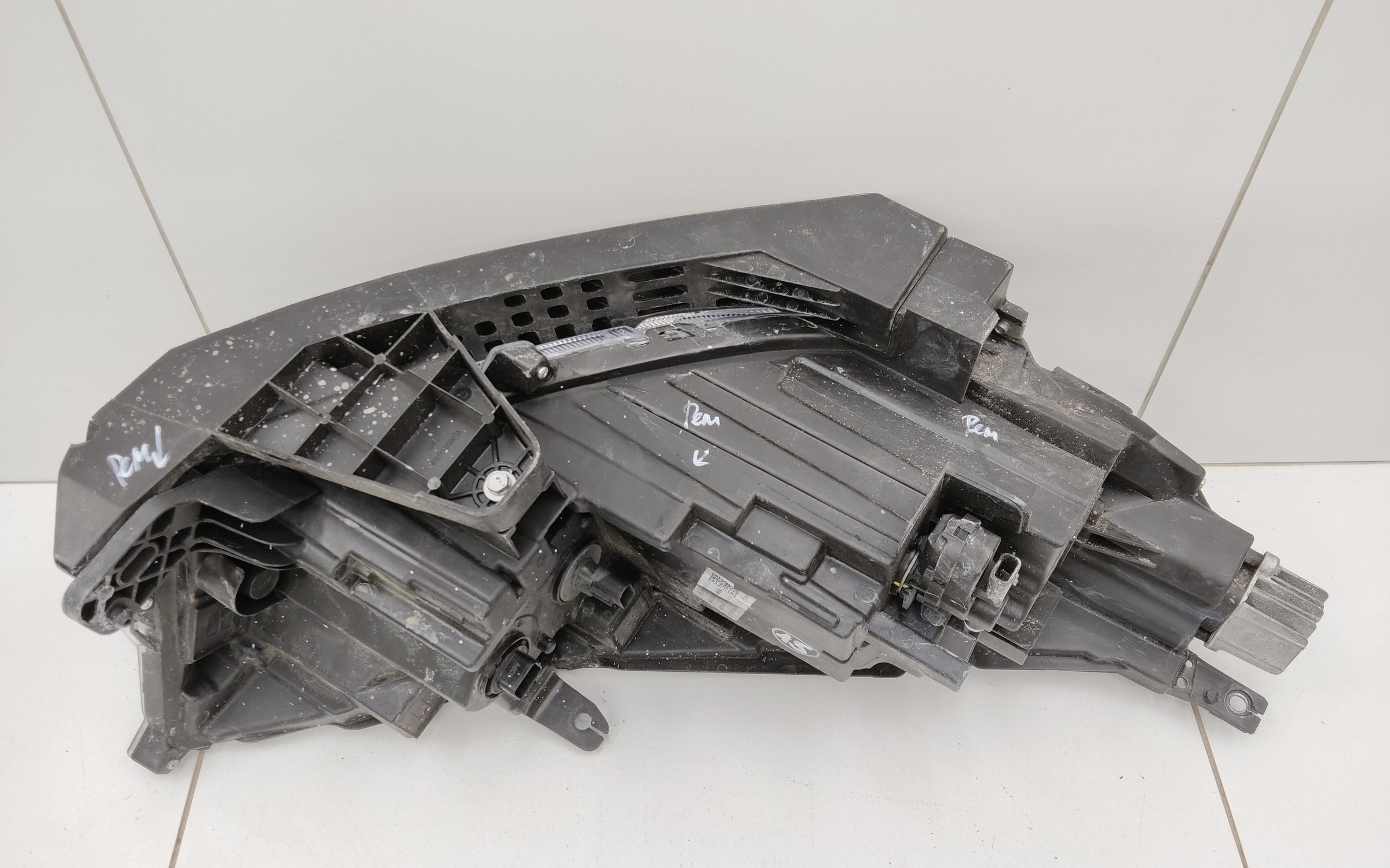 Фара передняя левая Haval M6 2 LED