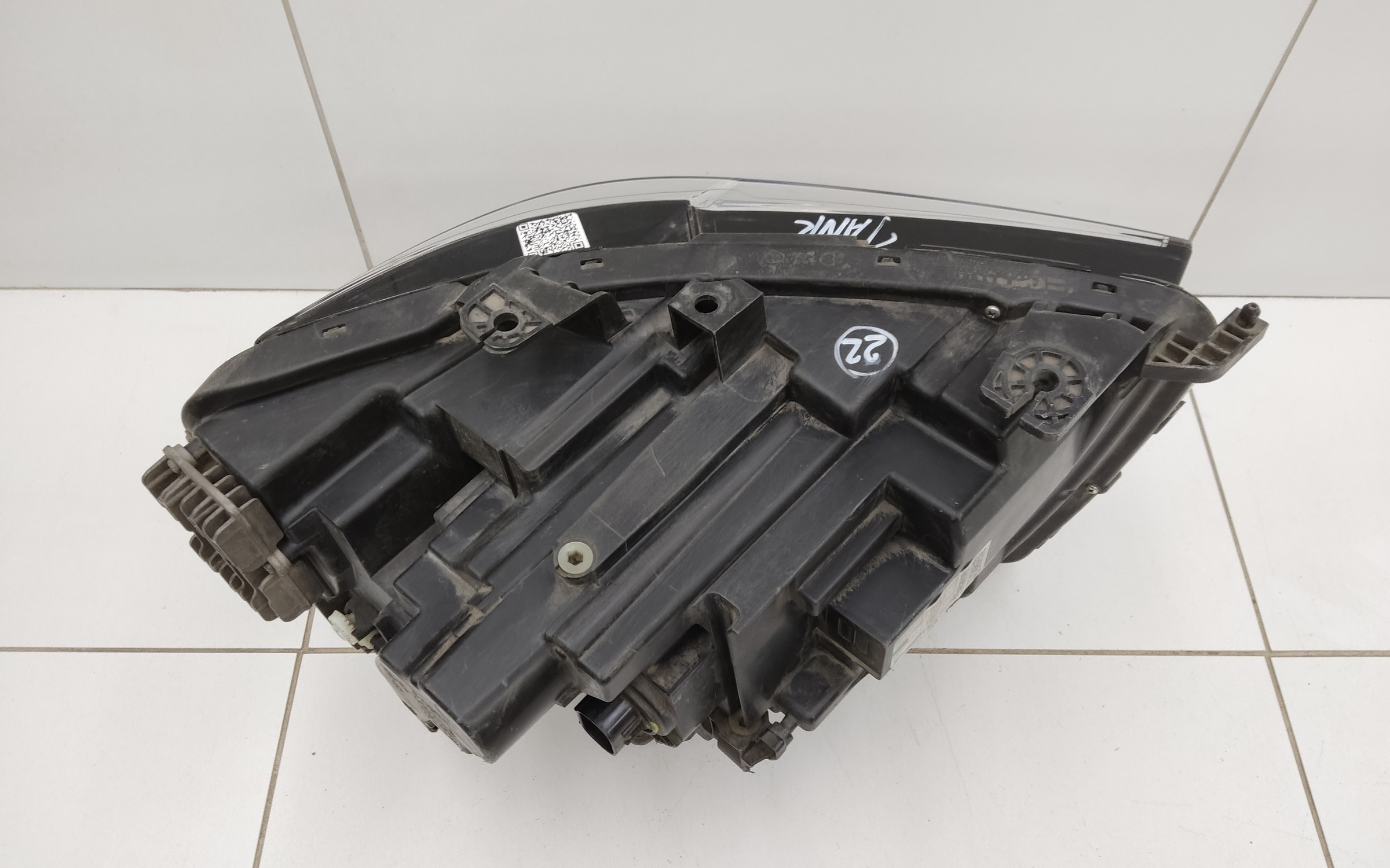 Фара передняя левая Tank 500 LED