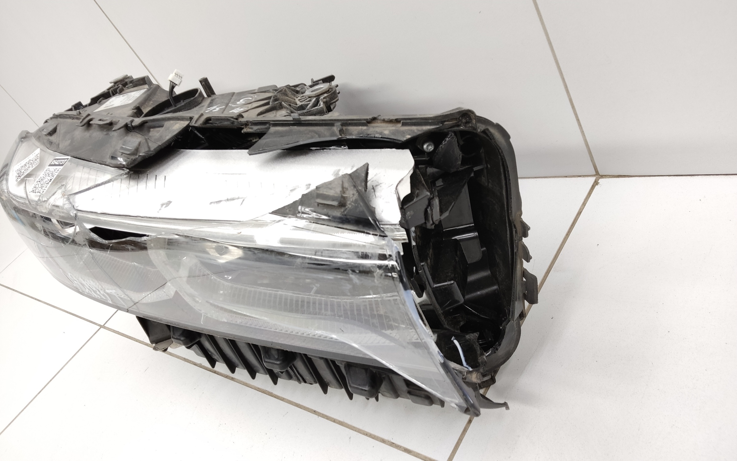 Фара передняя правая BMW 7er G11 Restail LED