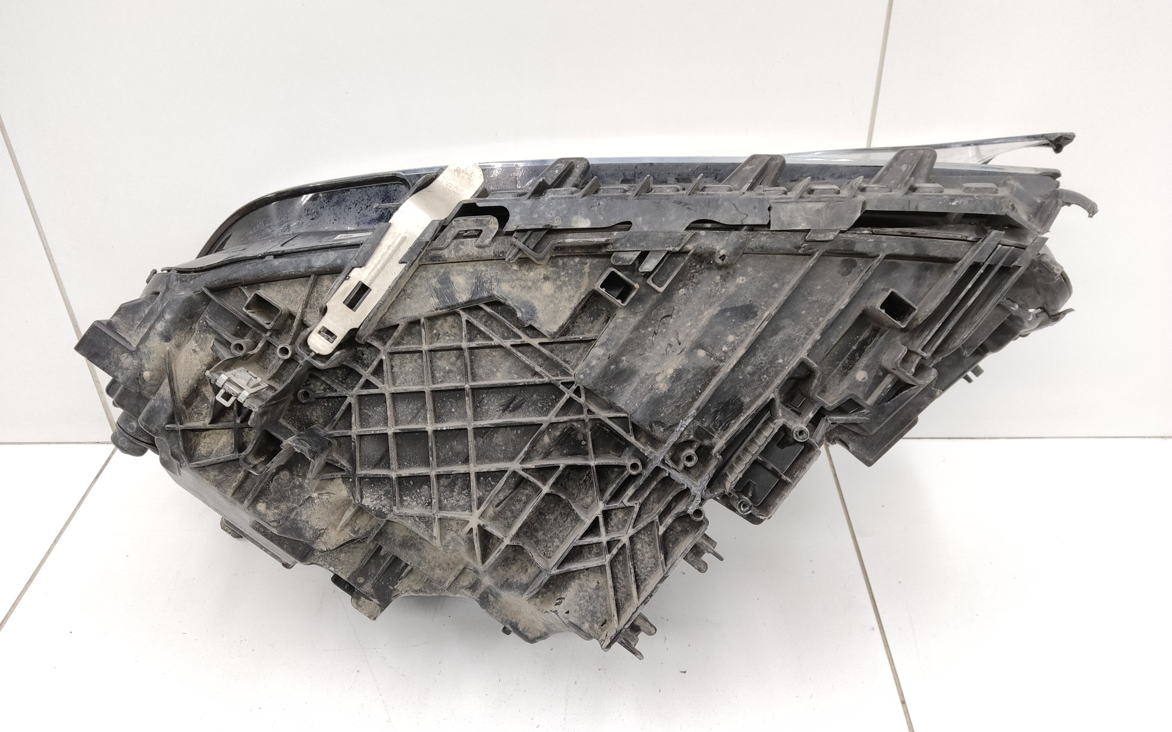 Фара передняя правая BMW 7er G11 Restail LED