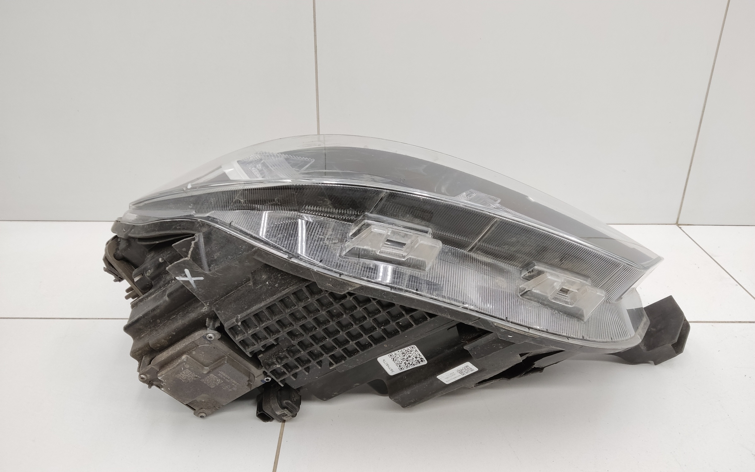 Фара передняя правая Chery Tiggo 8 Pro LED