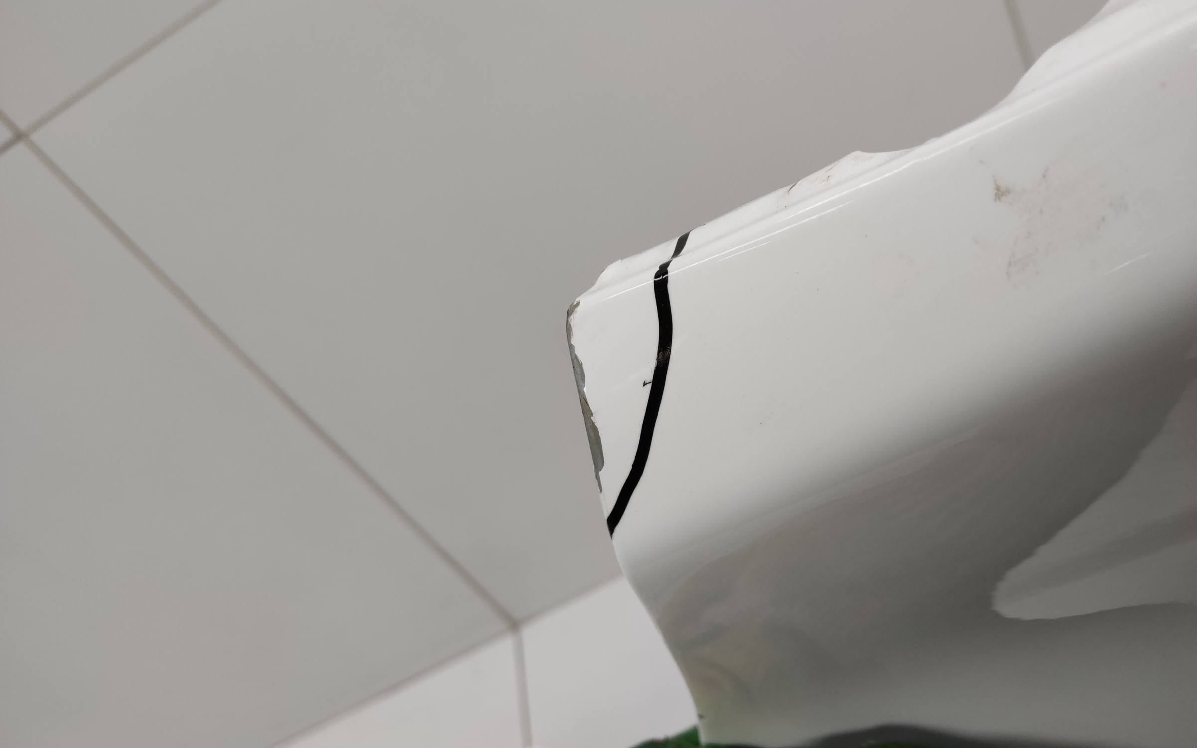 Крыло переднее левое Geely Okavango Restail