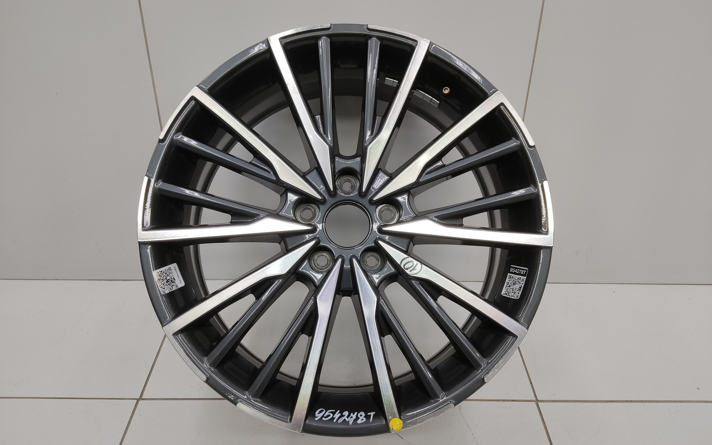 Диск колеса литой Chery Tiggo 8 Pro R18