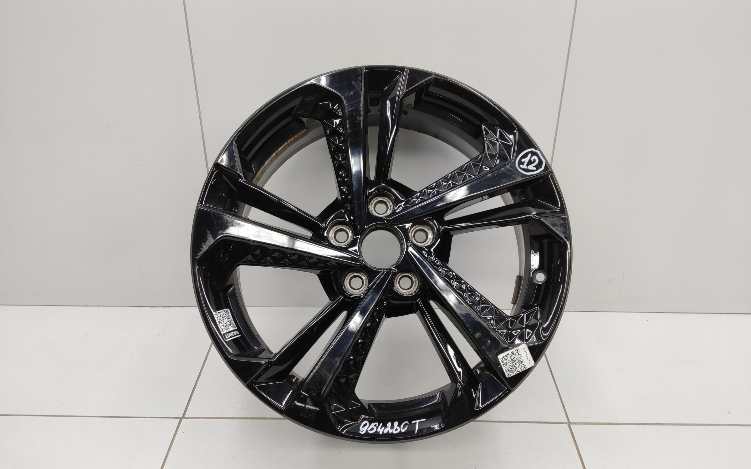 Диск колеса литой Geely Coolray Restail R18