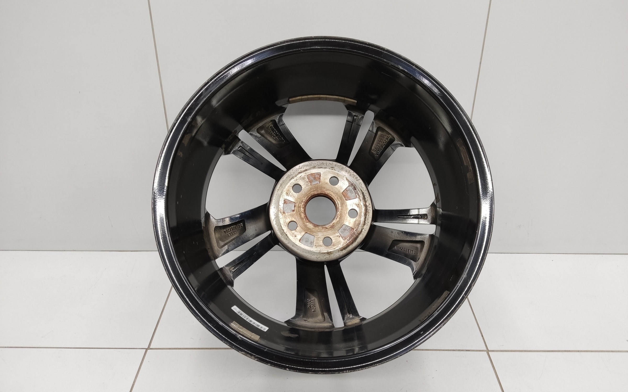 Диск колеса литой Geely Coolray Restail R18