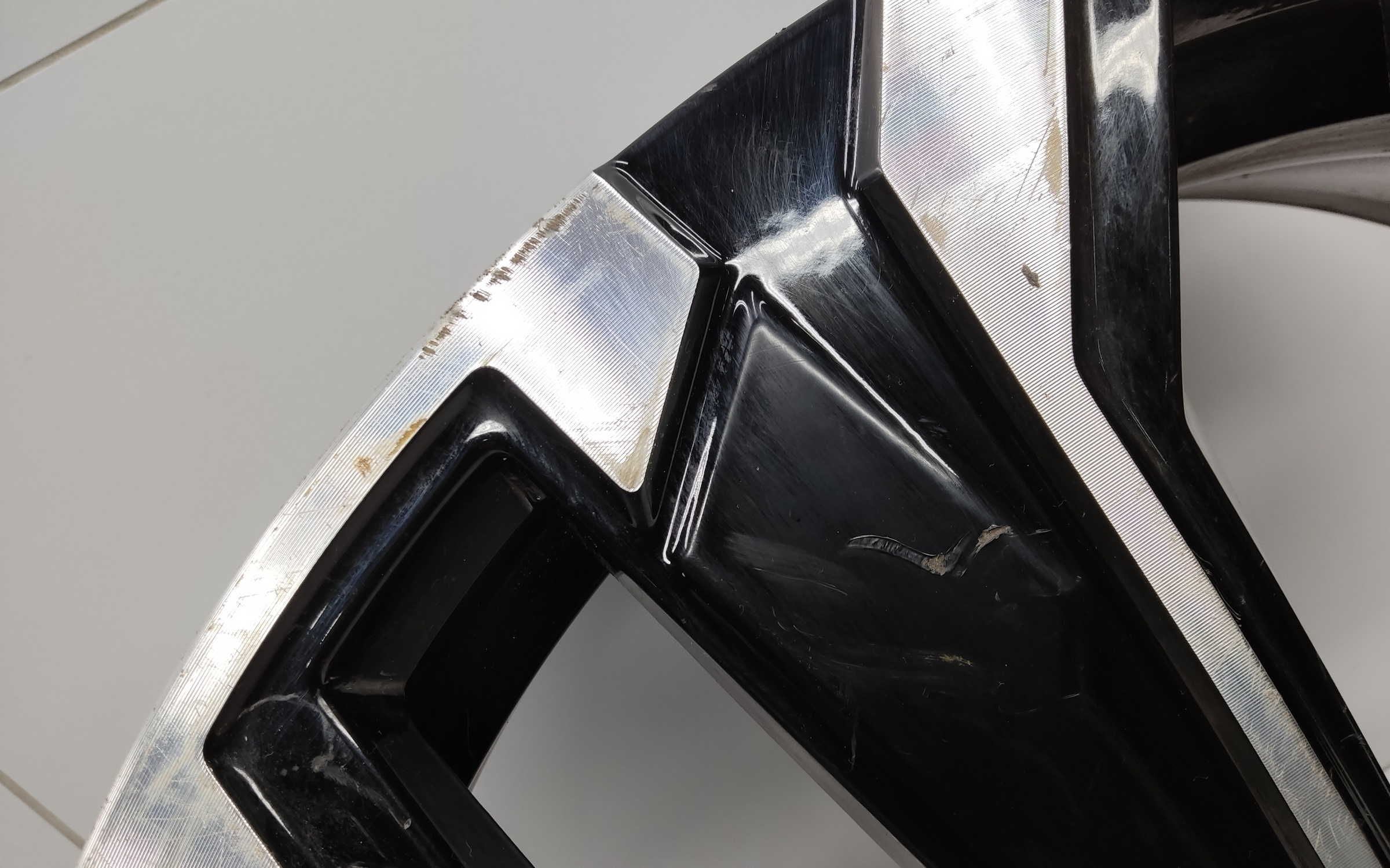 Диск колеса литой Exeed RX R20