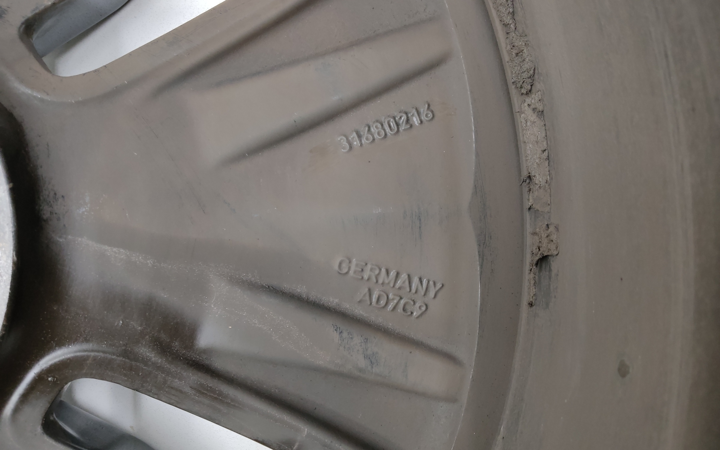 Диск колеса литой Volvo XC90 2 R19