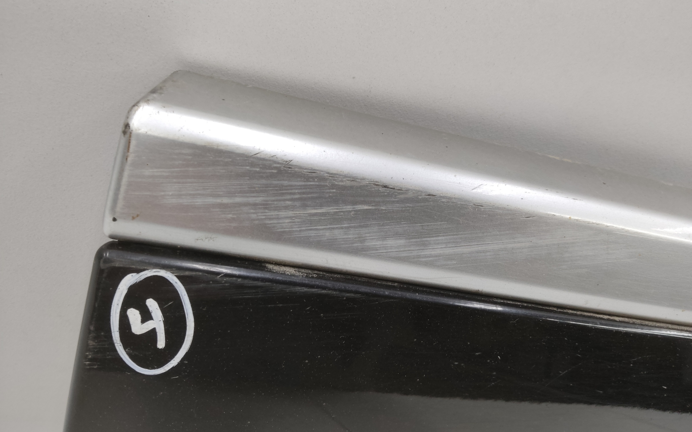 Накладка двери передней правой Land Rover Range Rover 4