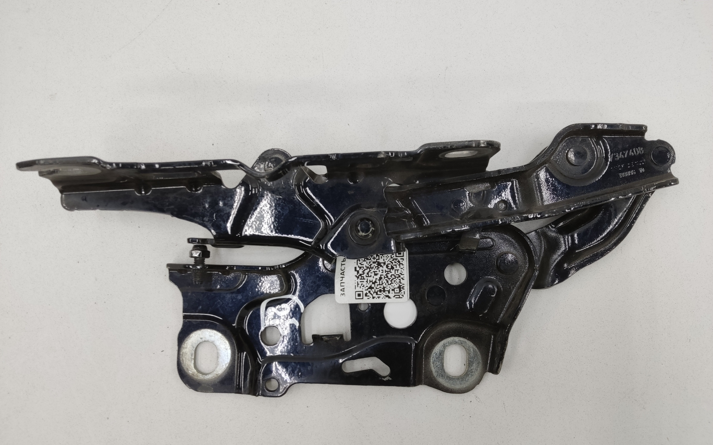 Петля капота правая BMW 5er G30