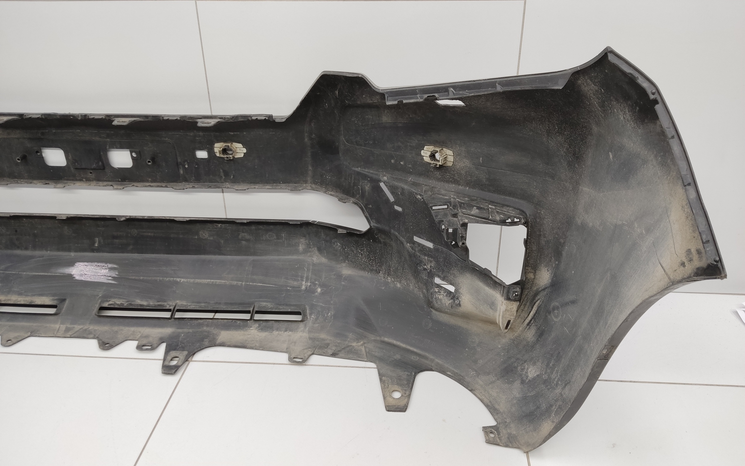 Бампер передний Toyota Land Cruiser Prado 150 Restail 2