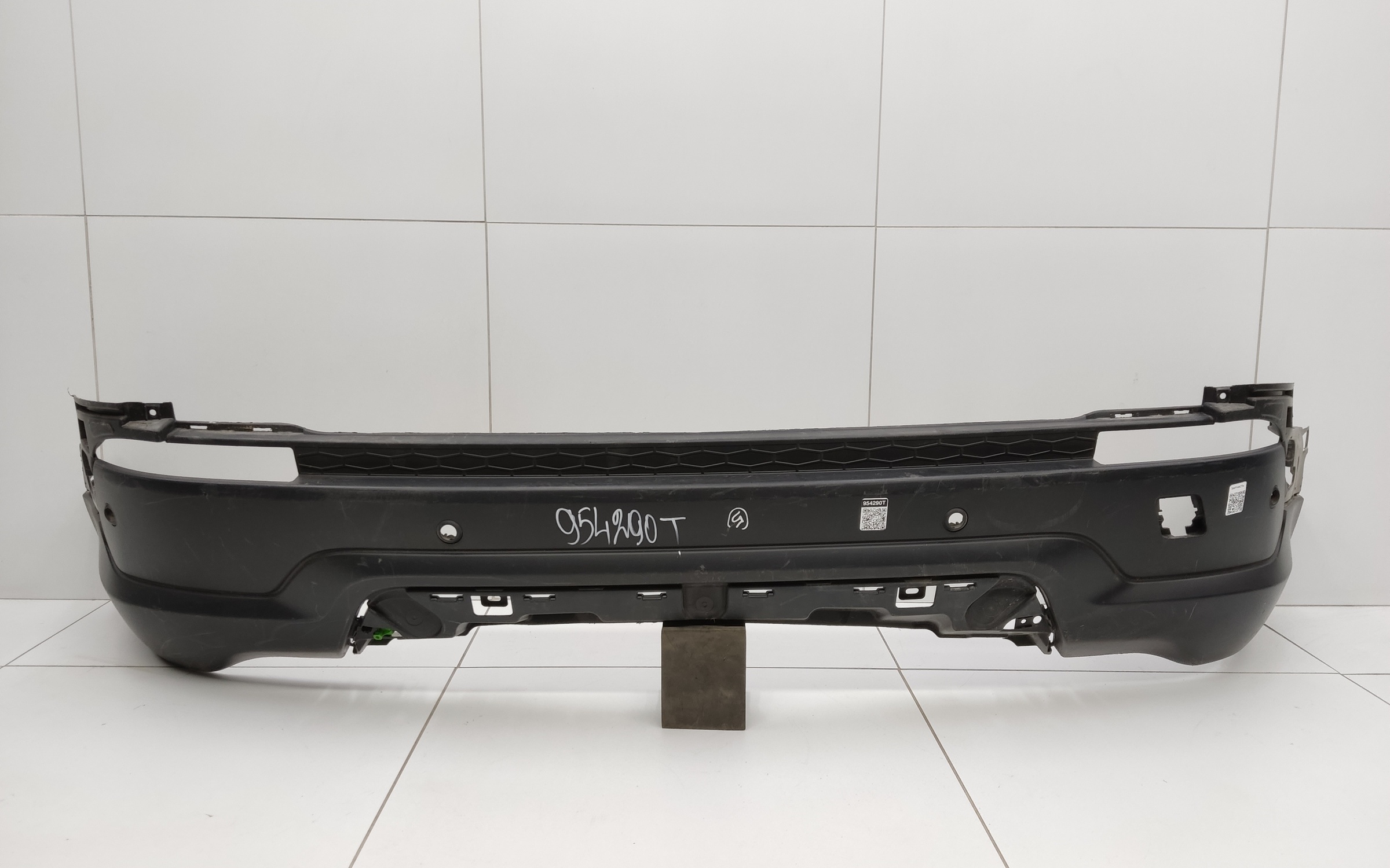 Бампер задний Land Rover Discovery Sport Restail