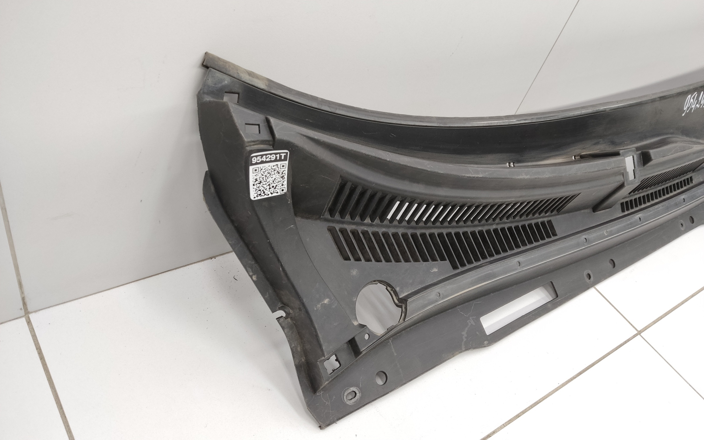 Жабо Chery Tiggo 8 Pro