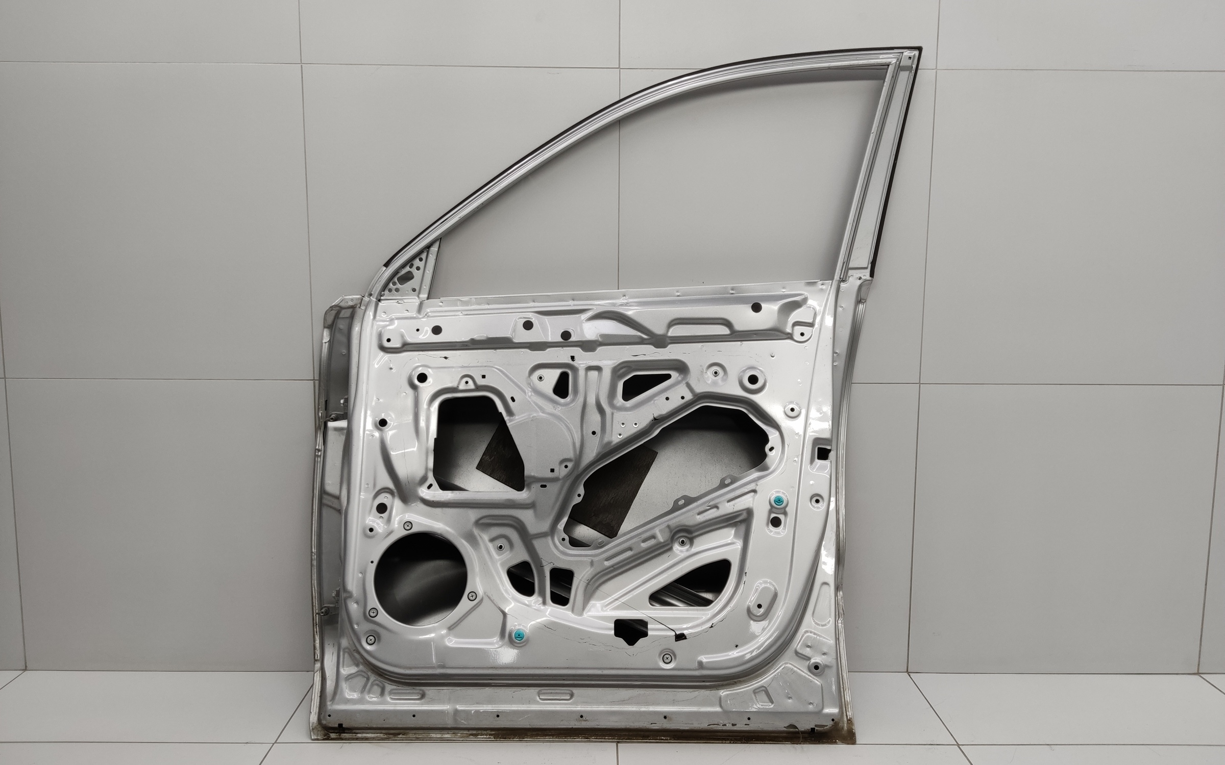 Дверь передняя правая Chery Tiggo 4