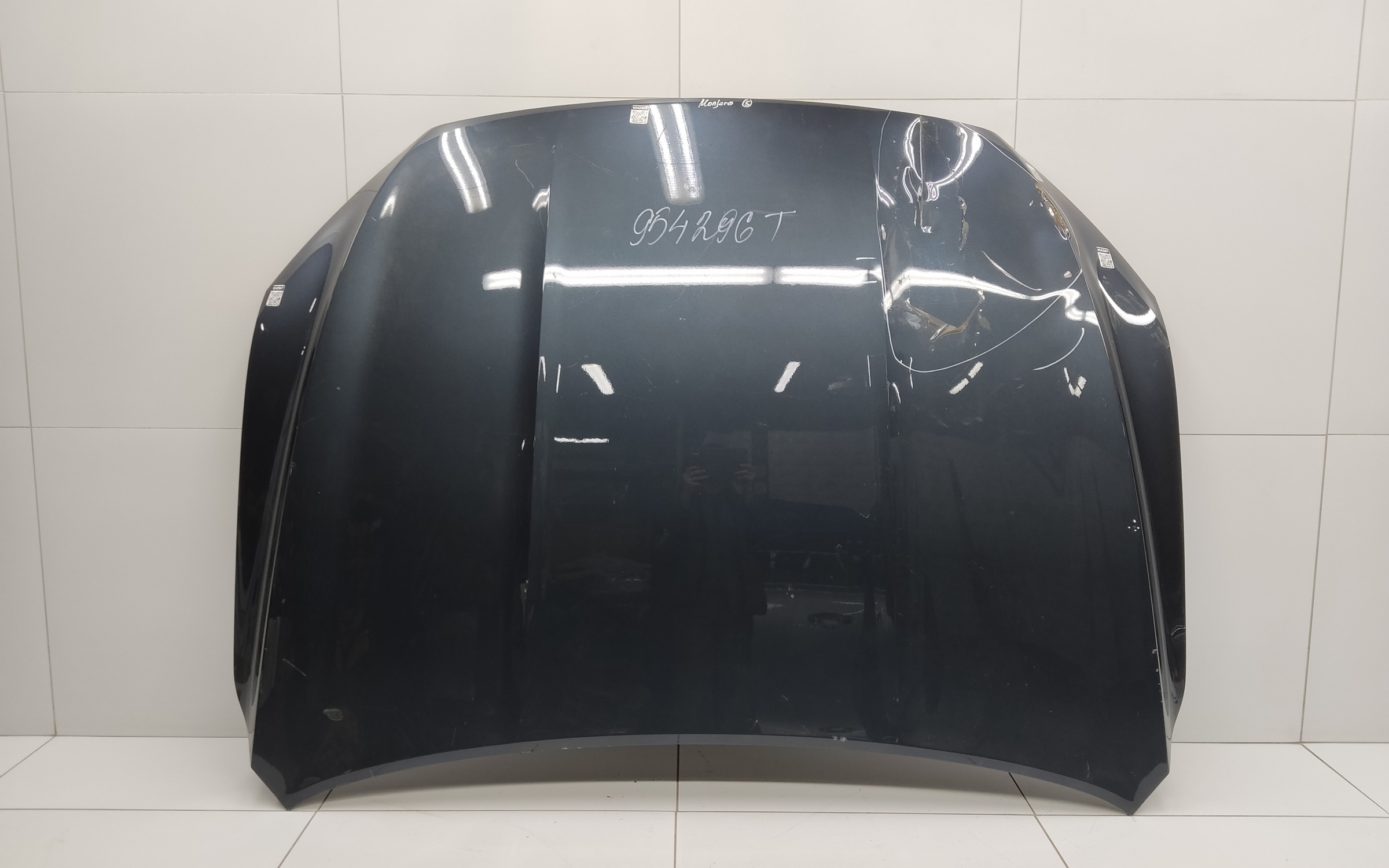 Капот Geely Monjaro