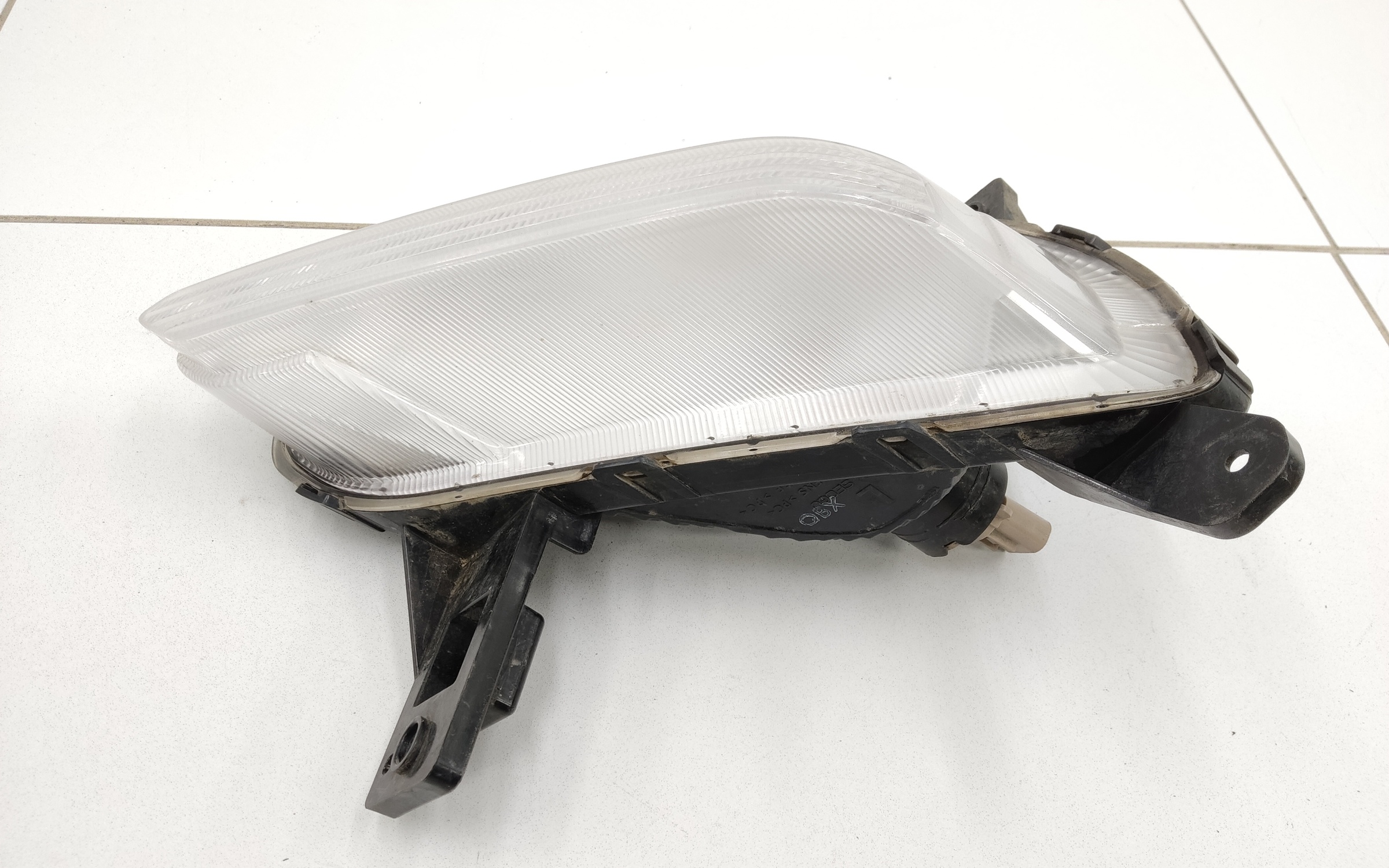 Повторитель поворота передний левый Kia Cerato 4