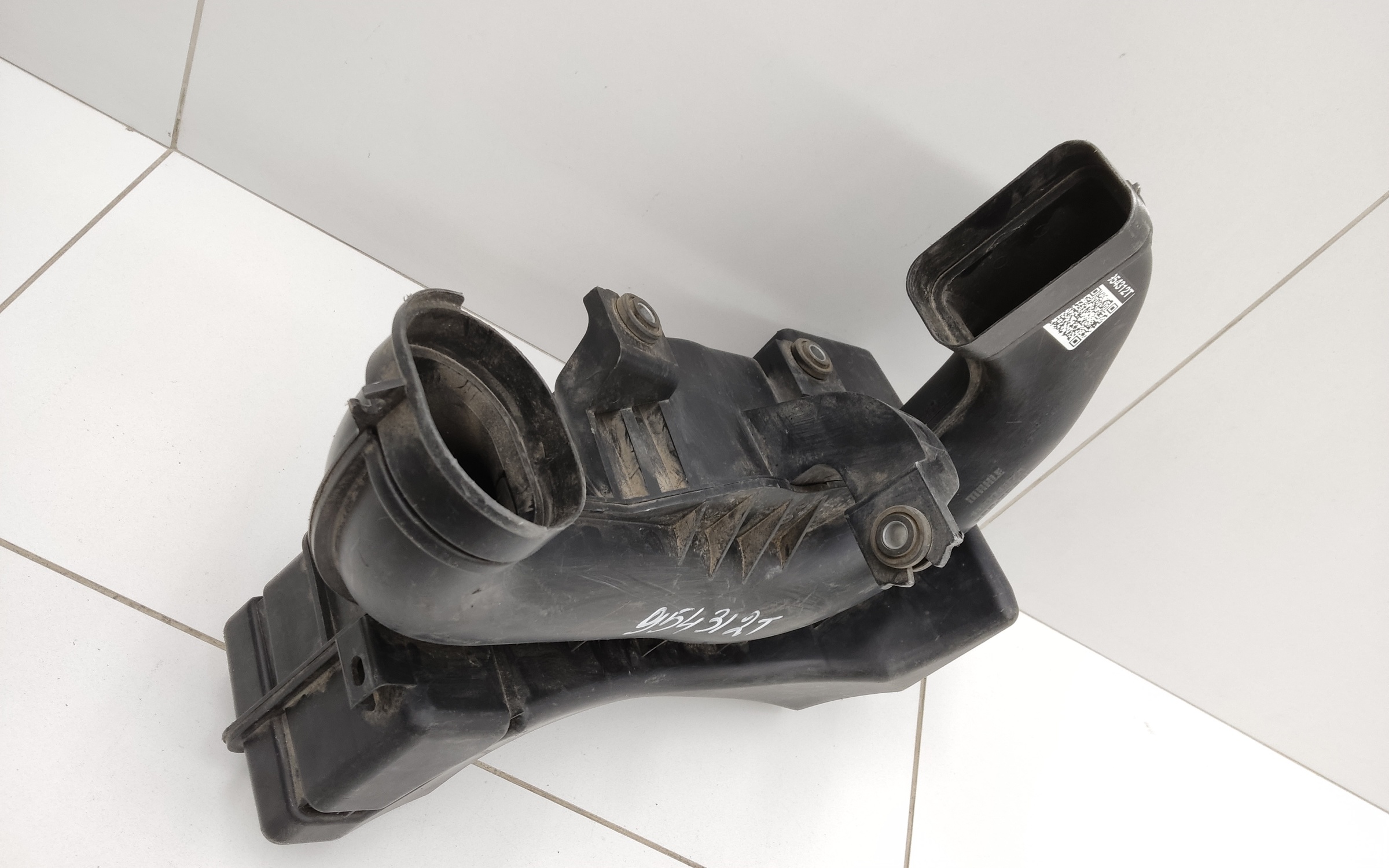 Резонатор воздушного фильтра Hyundai Solaris 2 Restail