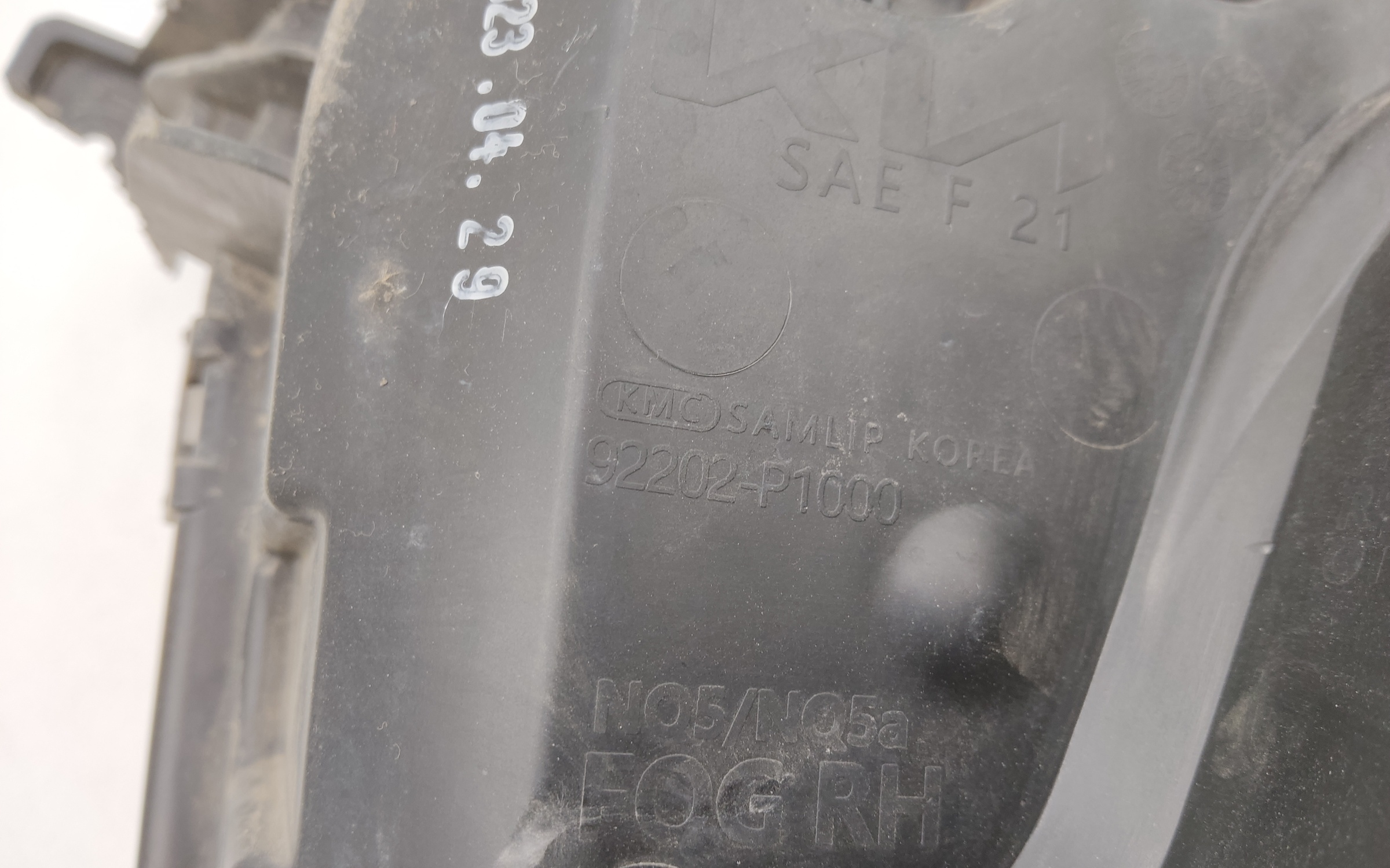 Фара ПТФ передняя правая Kia Sportage 5 LED