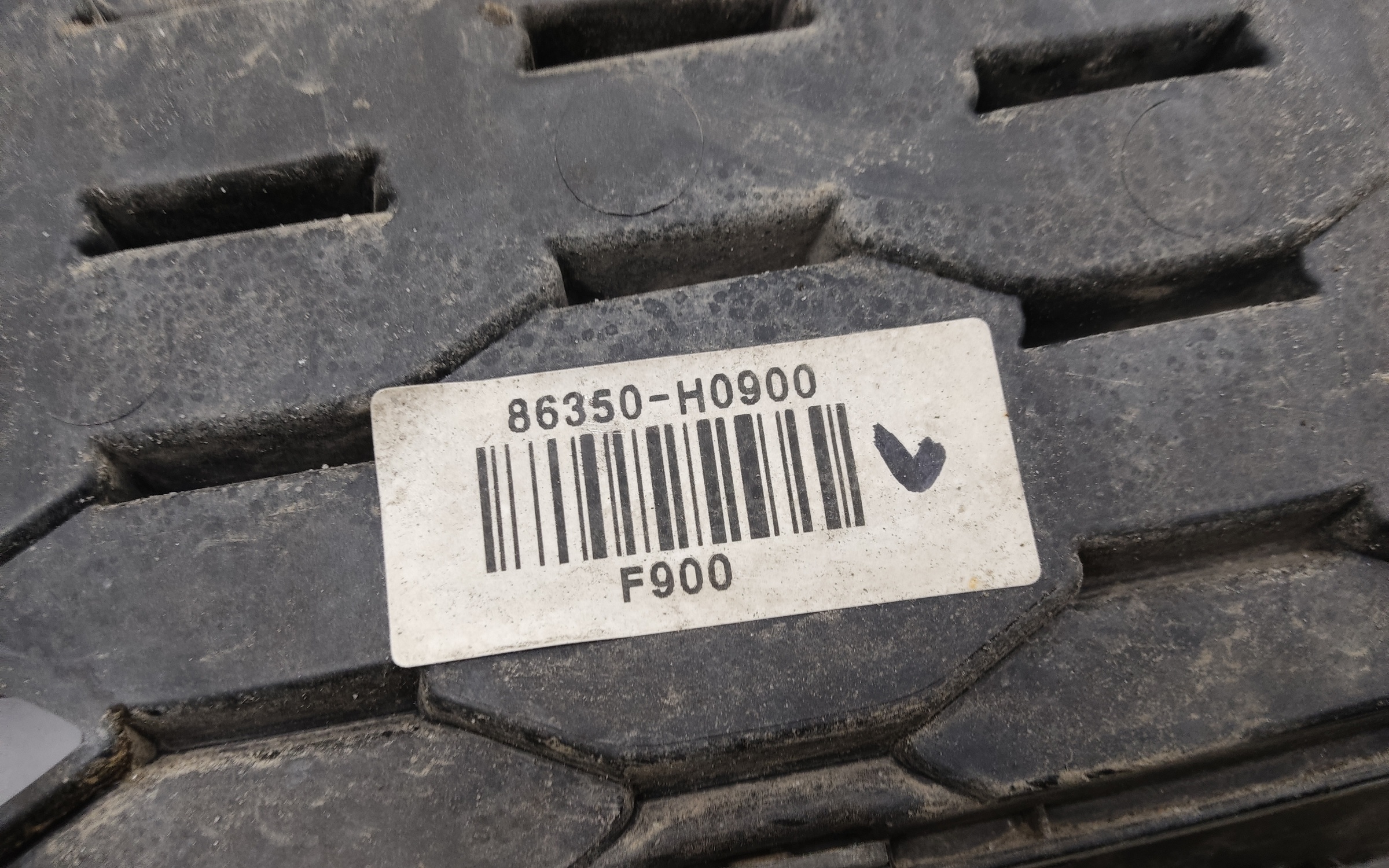 Решётка радиатора KIA Rio 4 X-Line Restail