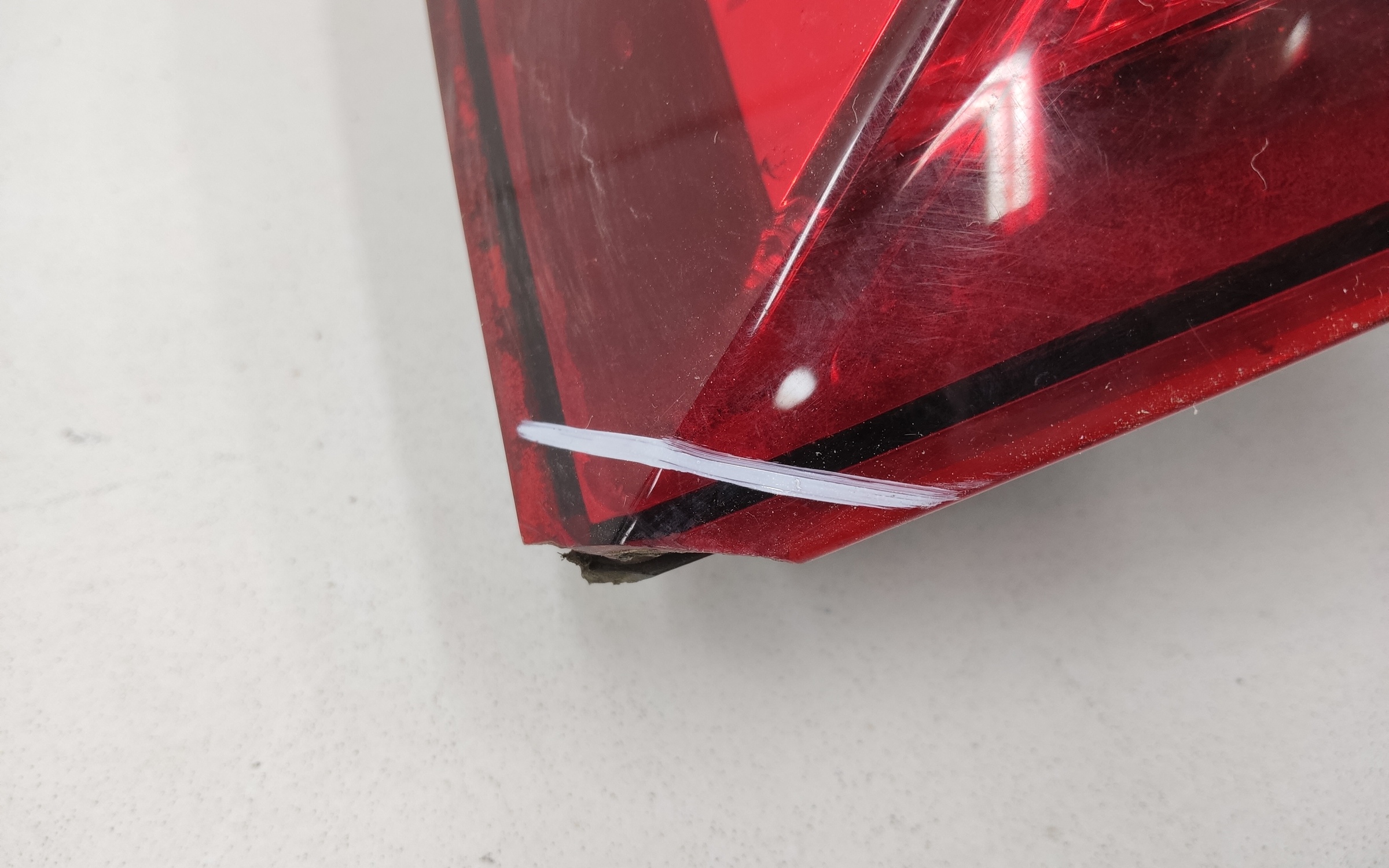 Фонарь задний левый наружный Skoda Rapid 2 LED