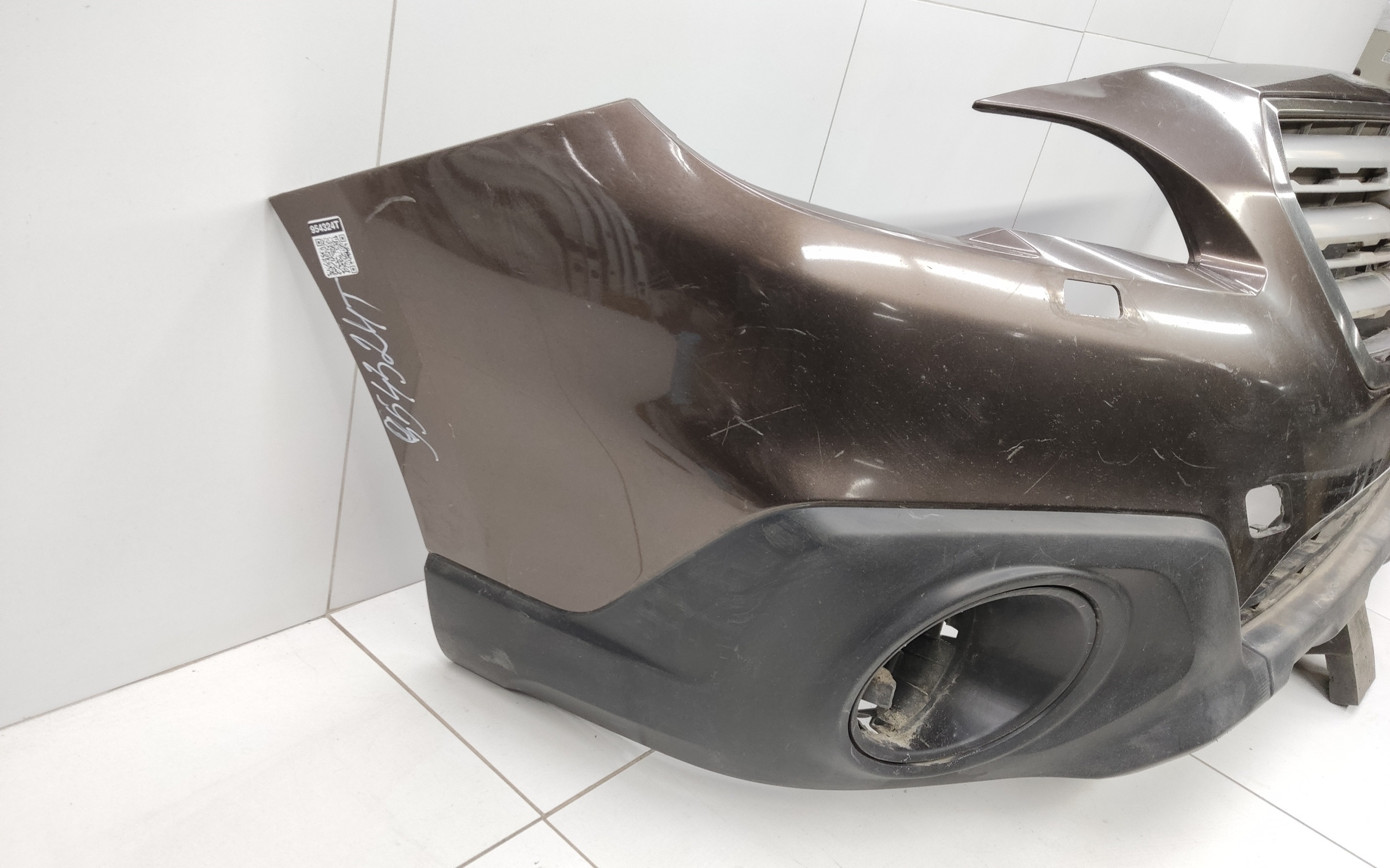 Бампер передний Subaru Outback 5