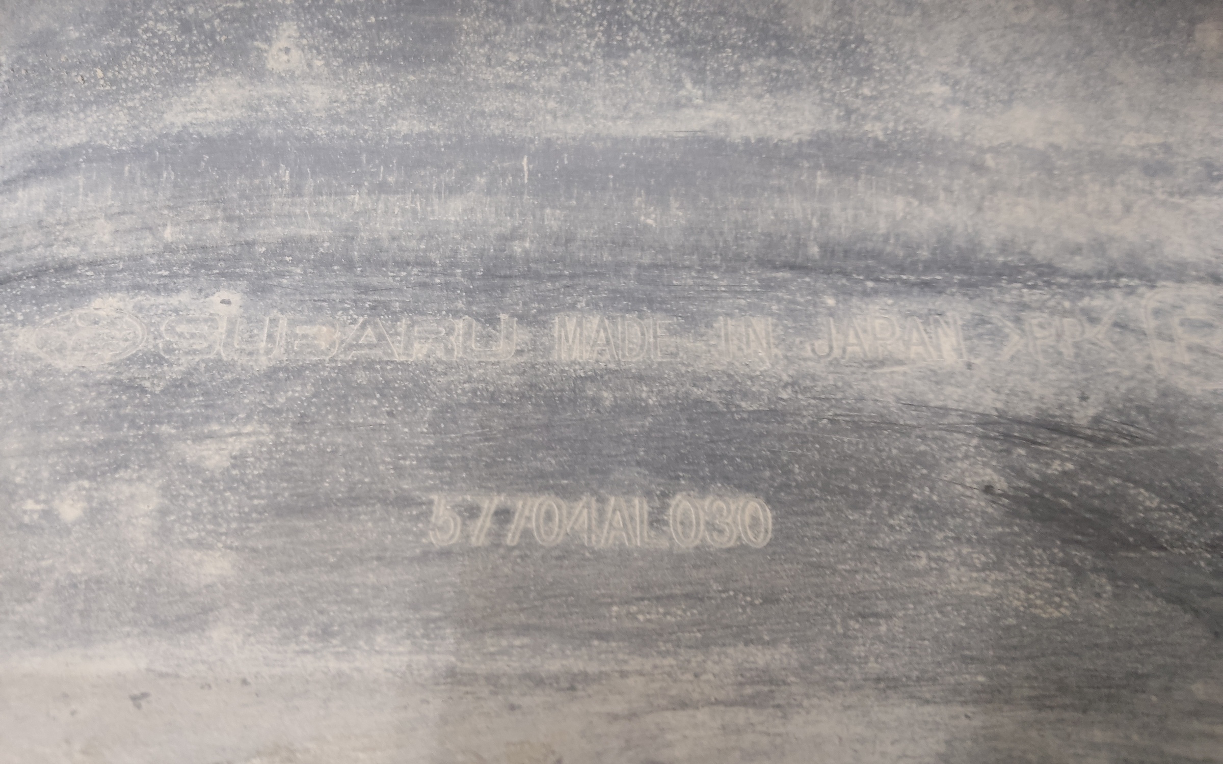 Бампер передний Subaru Outback 5