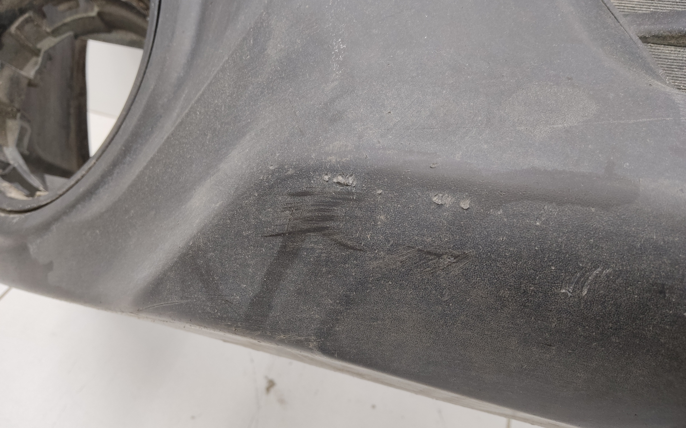 Бампер передний Subaru Outback 5