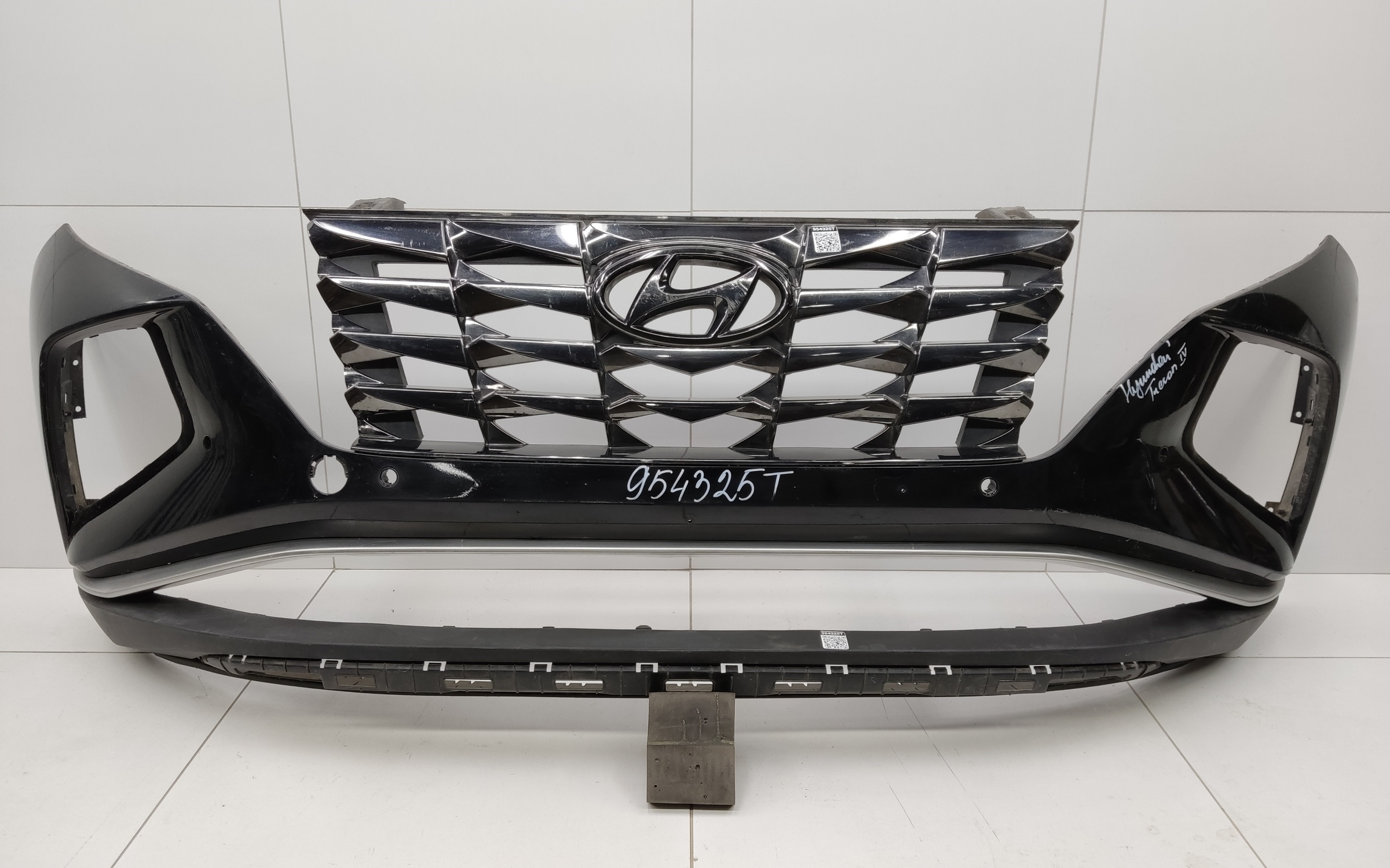 Бампер передний Hyundai Tucson 4