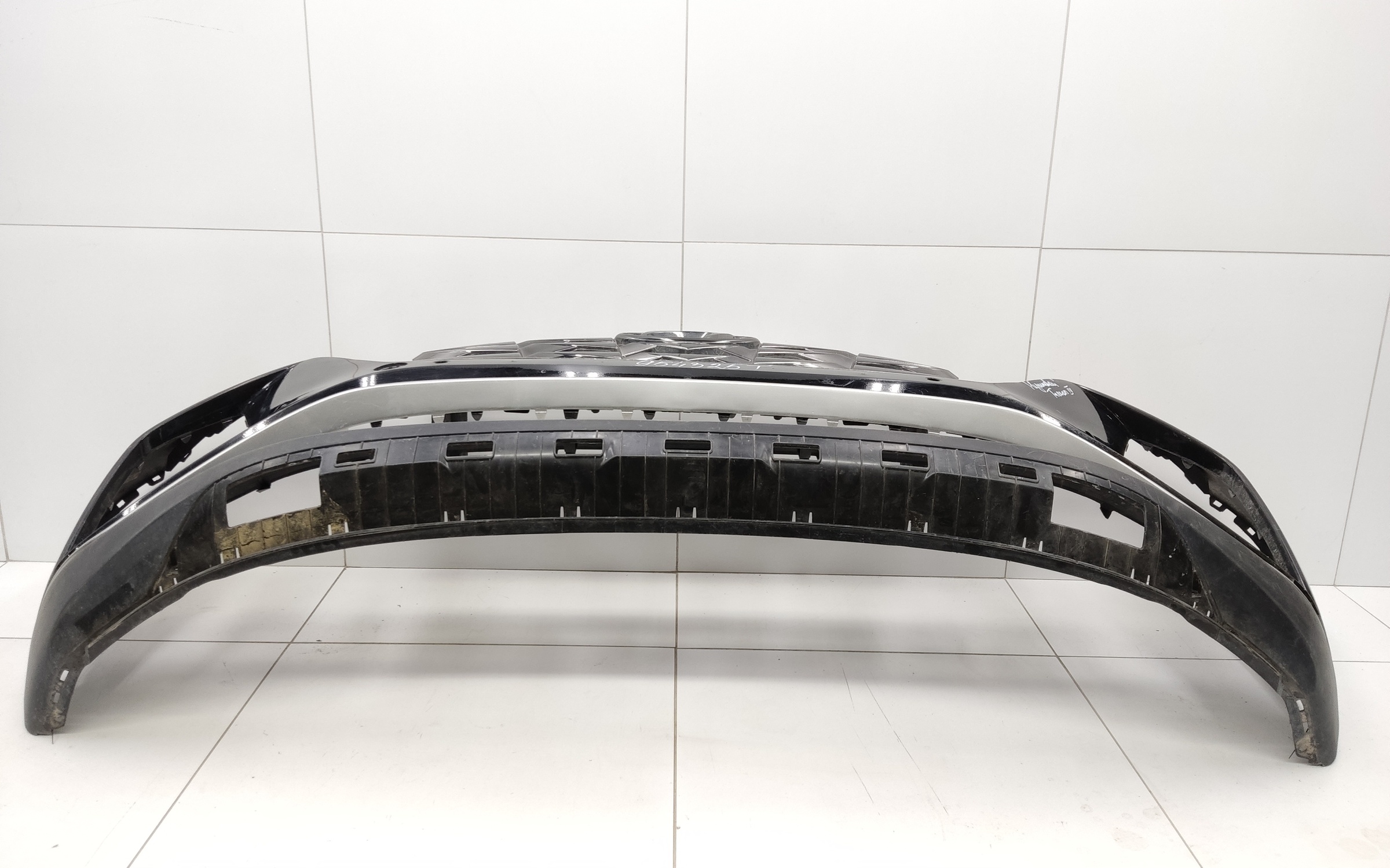 Бампер передний Hyundai Tucson 4