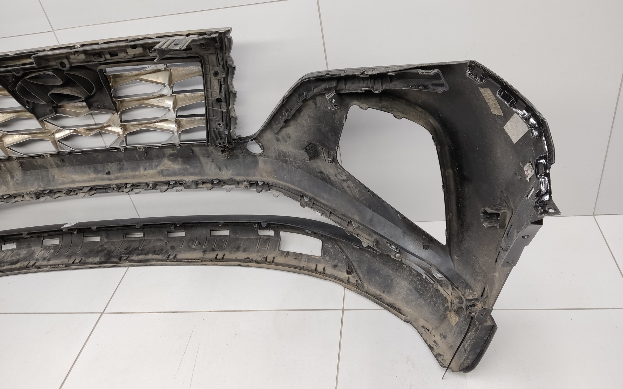 Бампер передний Hyundai Tucson 4