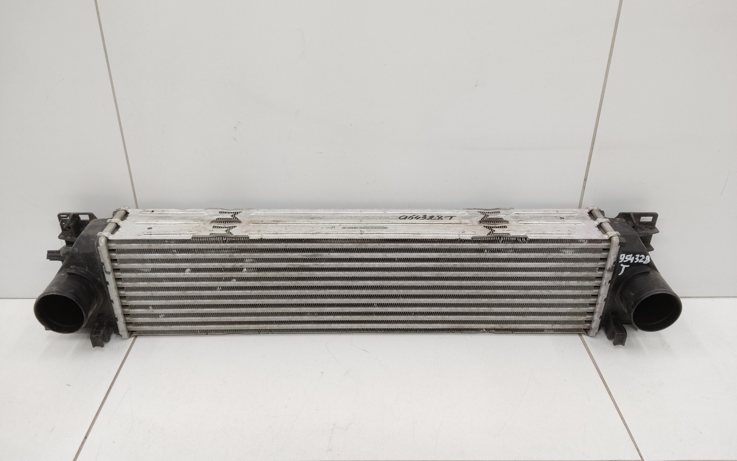 Радиатор турбины "интеркулер" Geely Monjaro