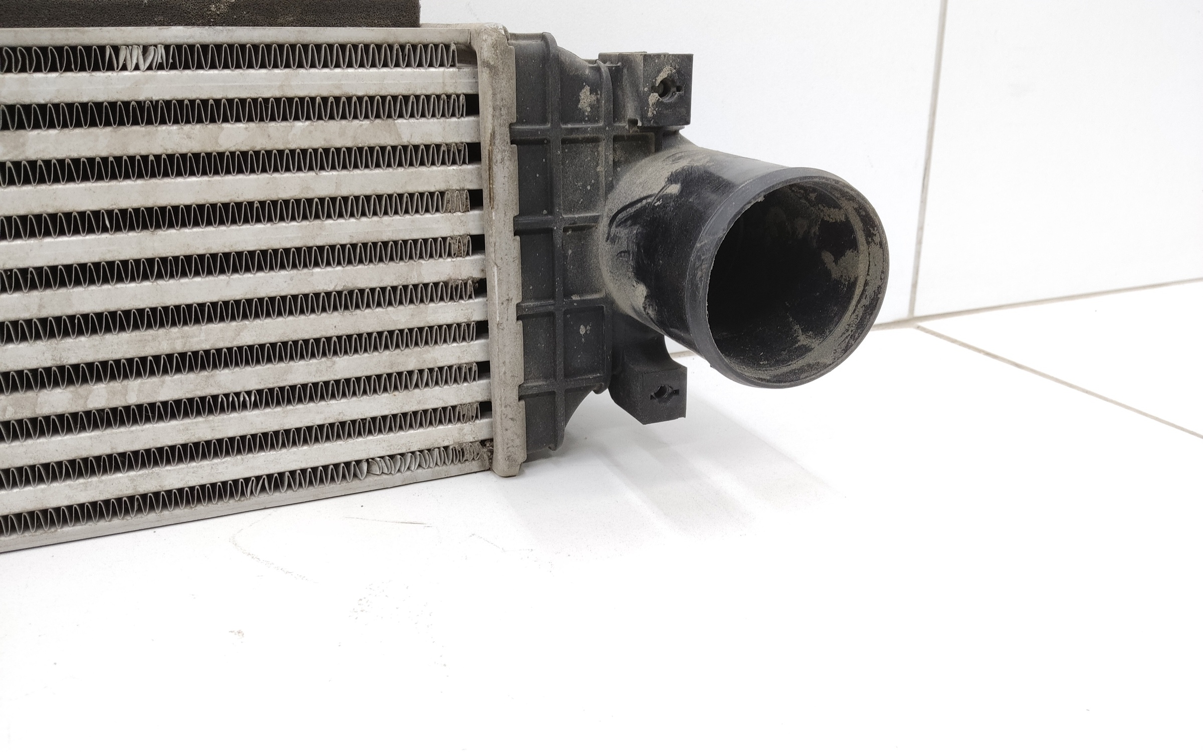 Радиатор турбины " интеркулер " Geely Coolray