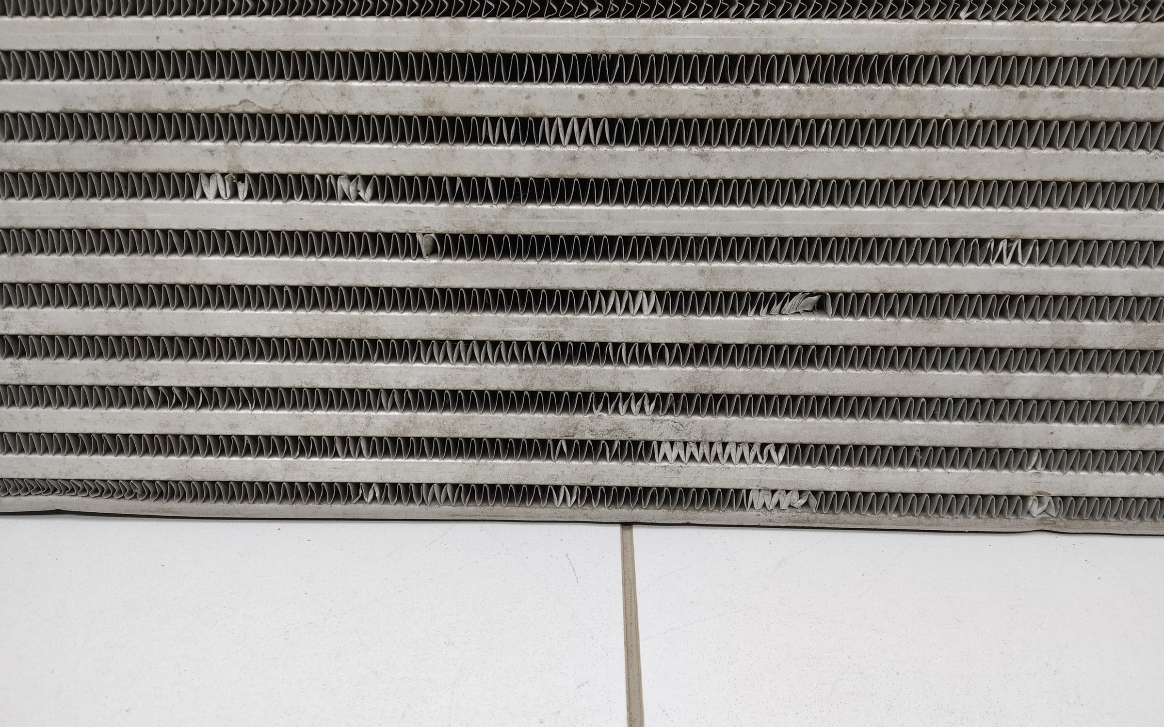 Радиатор турбины " интеркулер " Geely Coolray