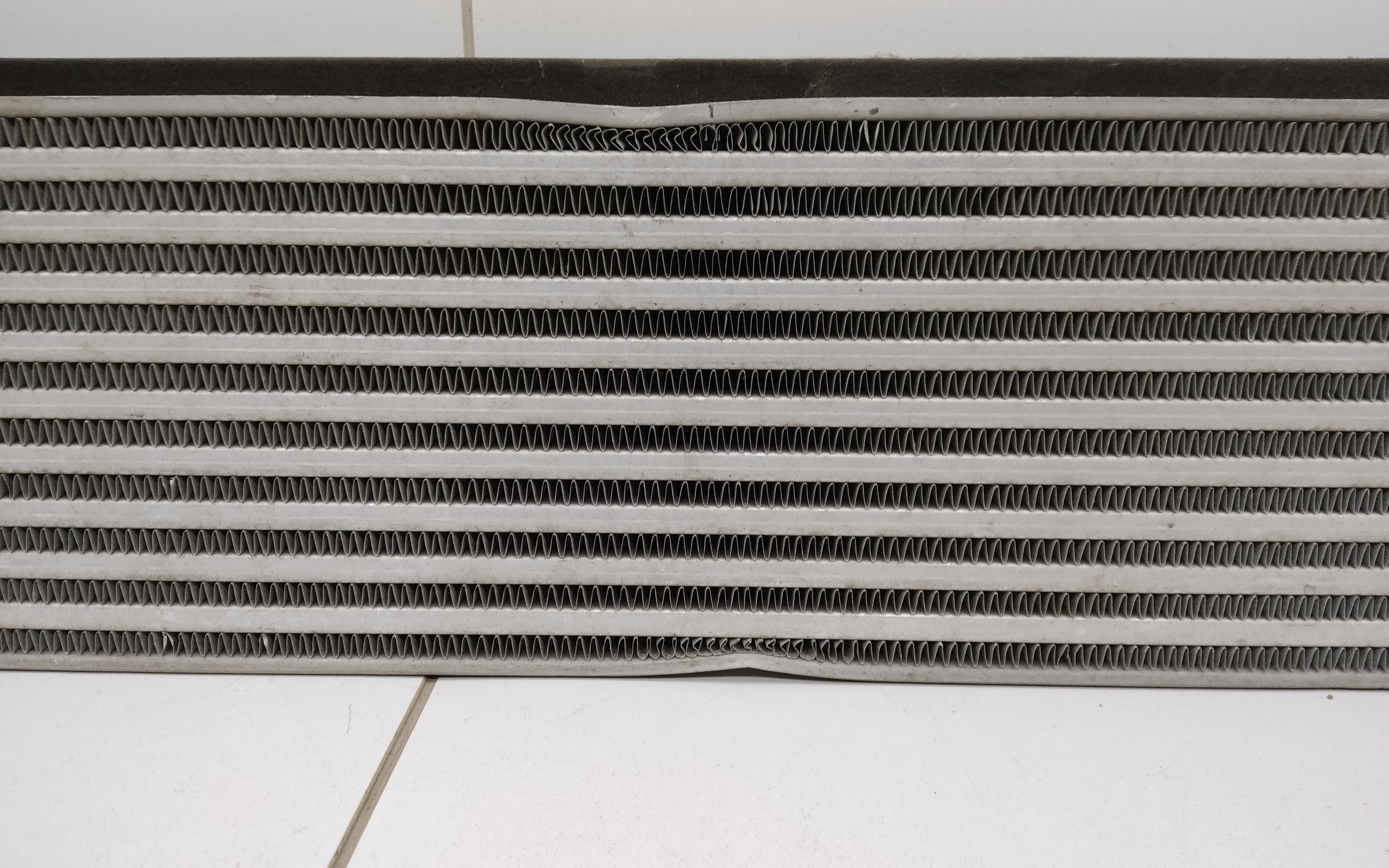 Радиатор турбины " интеркулер " Geely Coolray